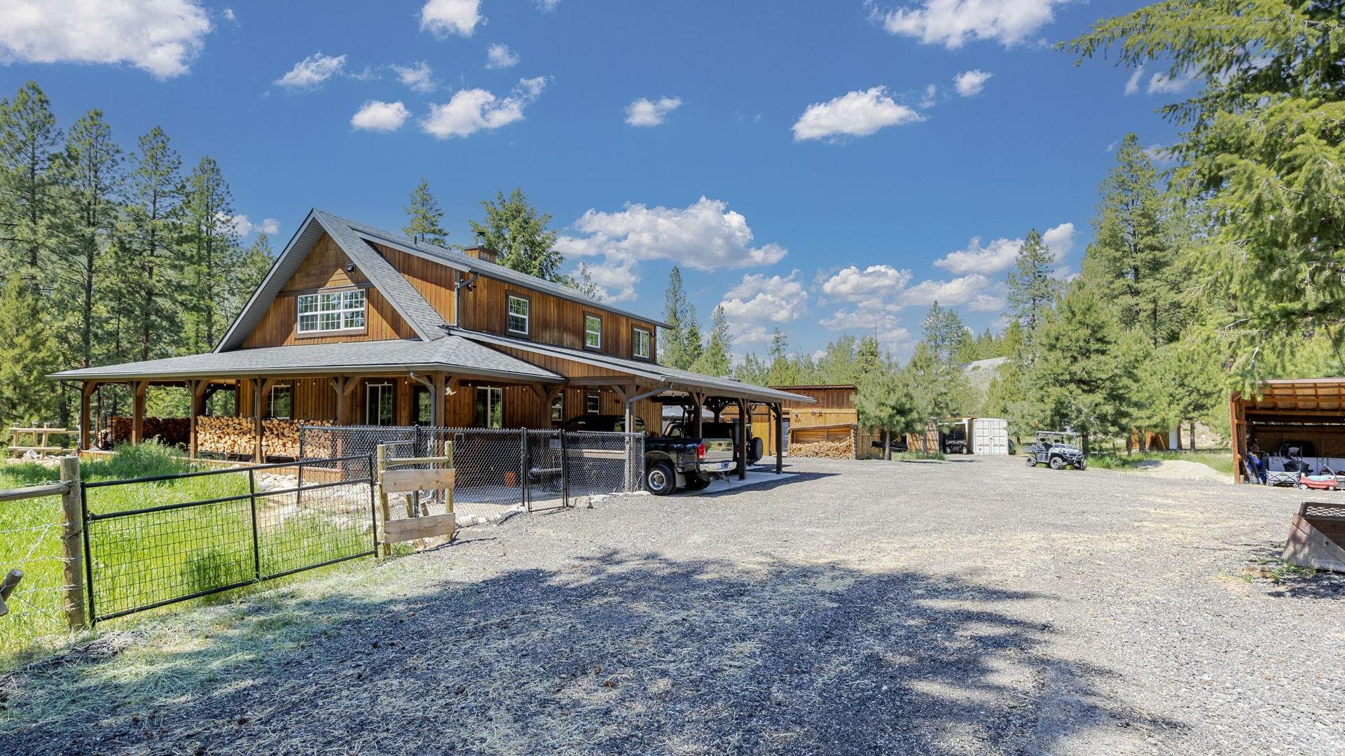 









6241


33

Highway,
Carmi,




BC
V0H 1A0

