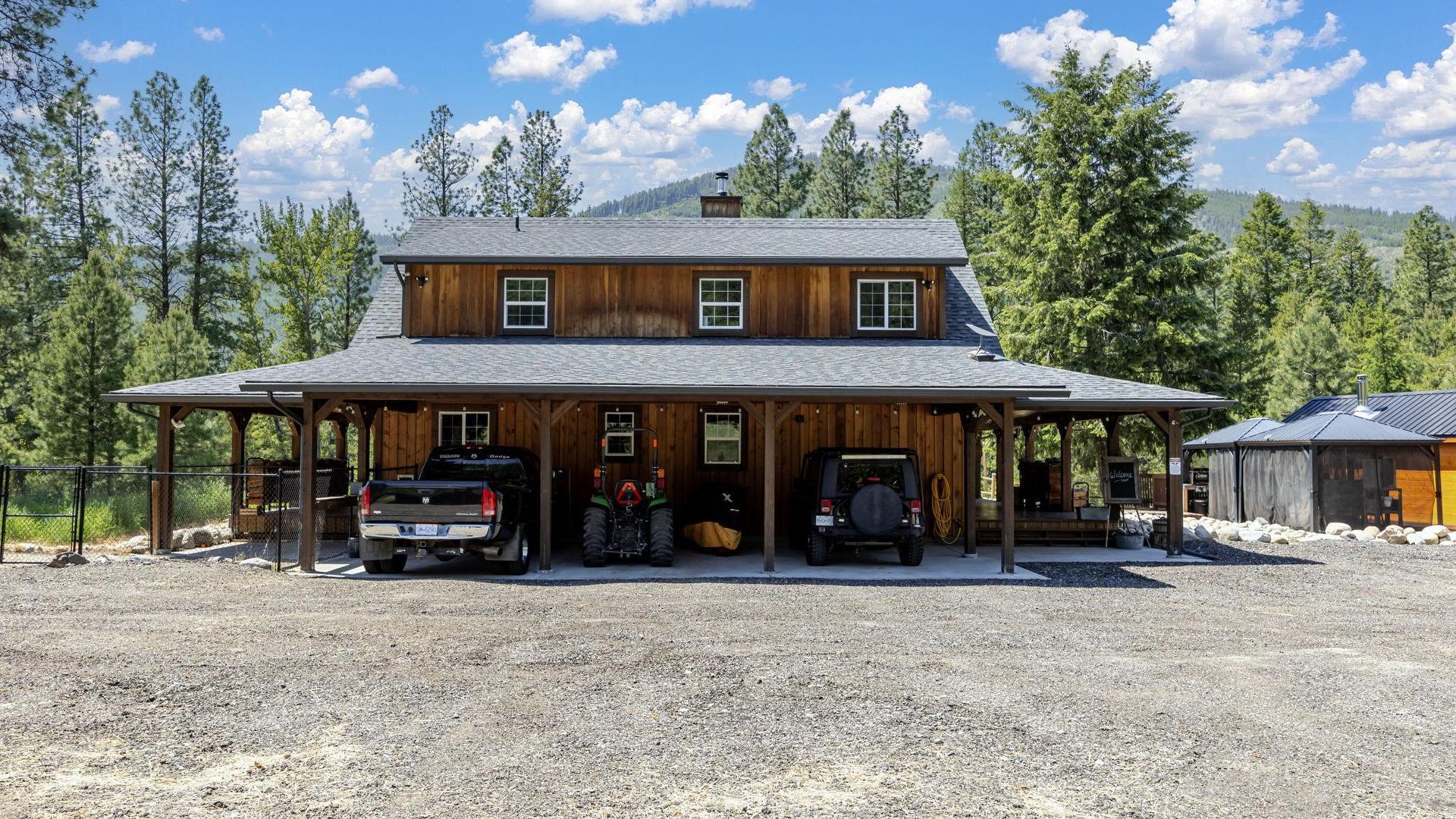









6241


33

Highway,
Carmi,




BC
V0H 1A0


