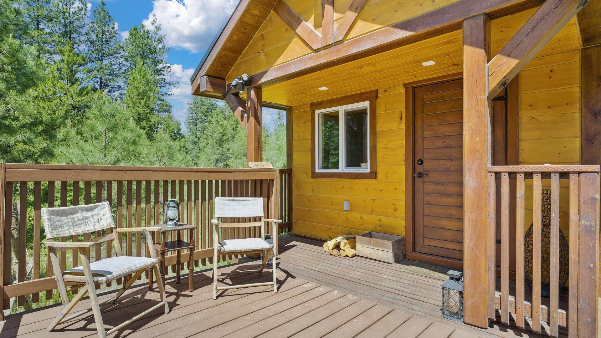 









6241


33

Highway,
Carmi,




BC
V0H 1A0

