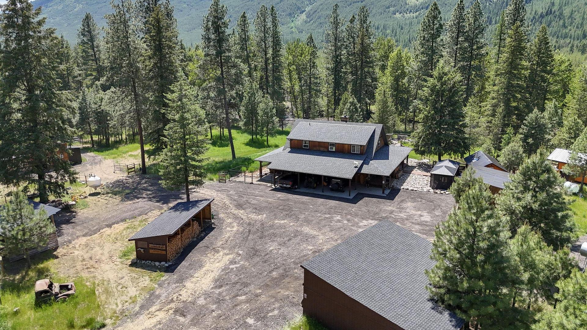 









6241


33

Highway,
Carmi,




BC
V0H 1A0

