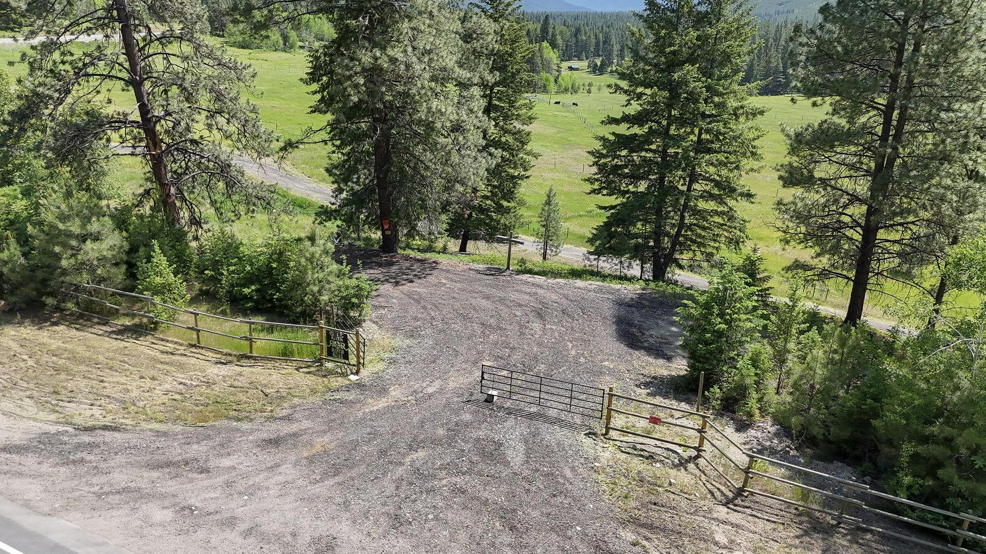 









6241


33

Highway,
Carmi,




BC
V0H 1A0

