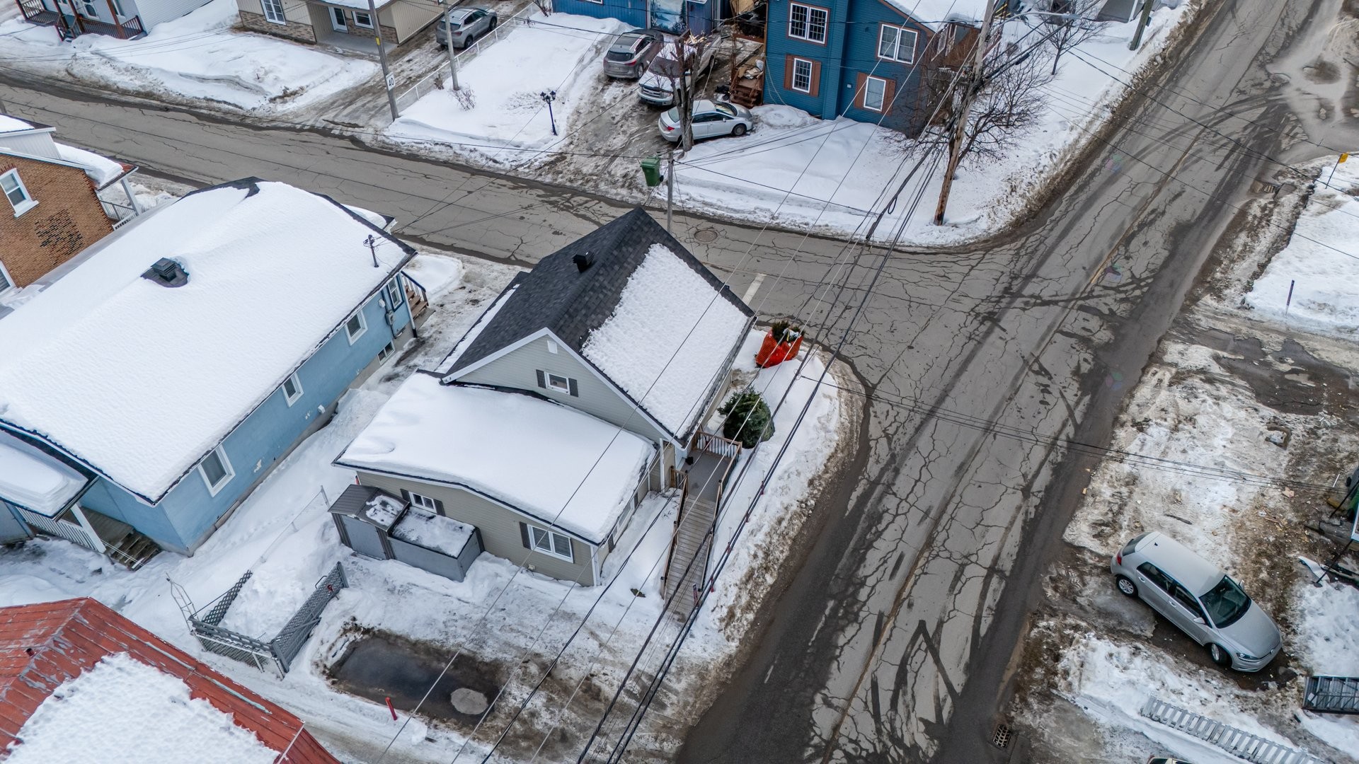 









263


1re Avenue

,
Portneuf,




QC
G0A2Y0

