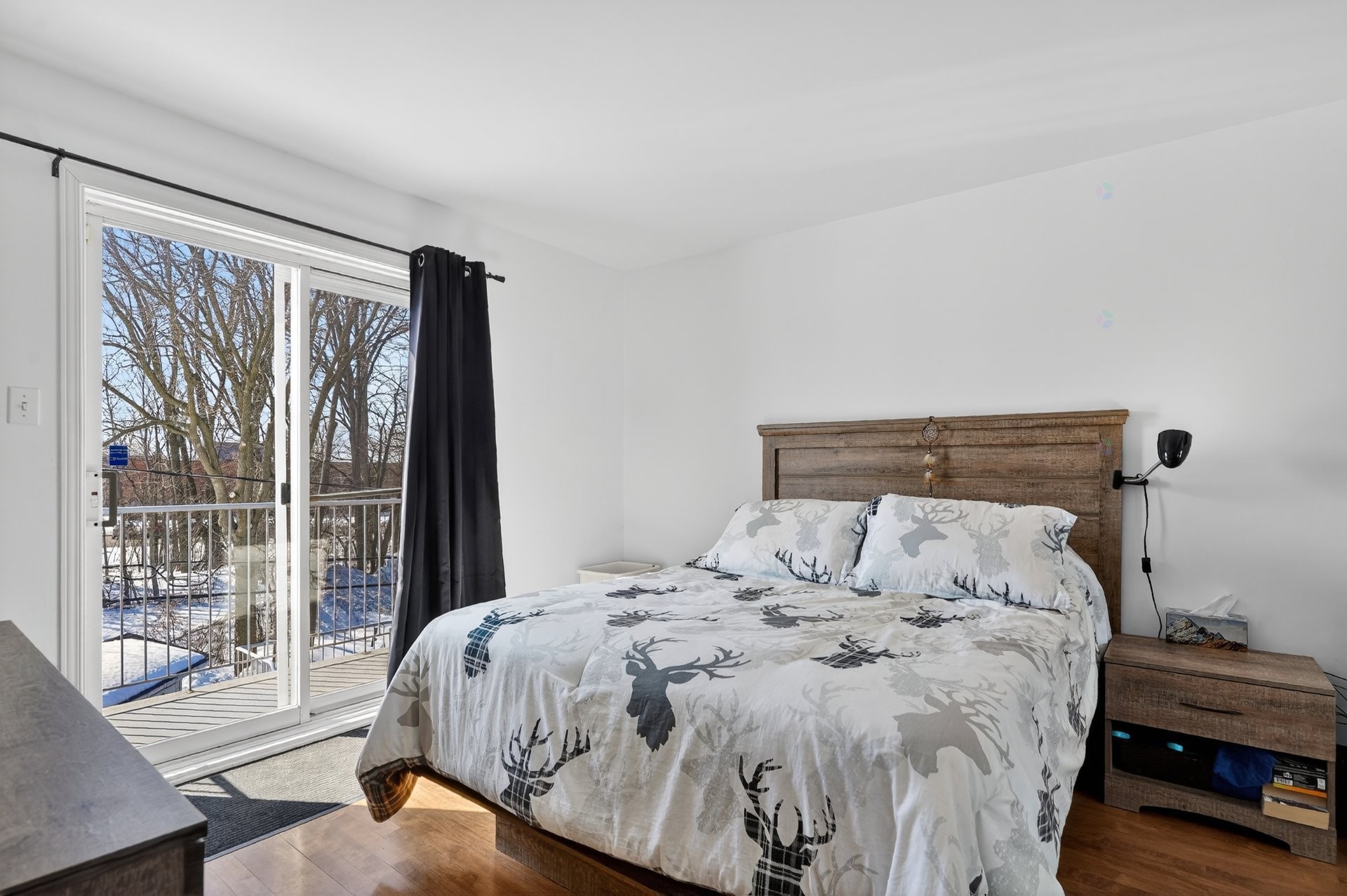 









560


20e Avenue

, 5,
Deux-Montagnes,




QC
J7R7E9

