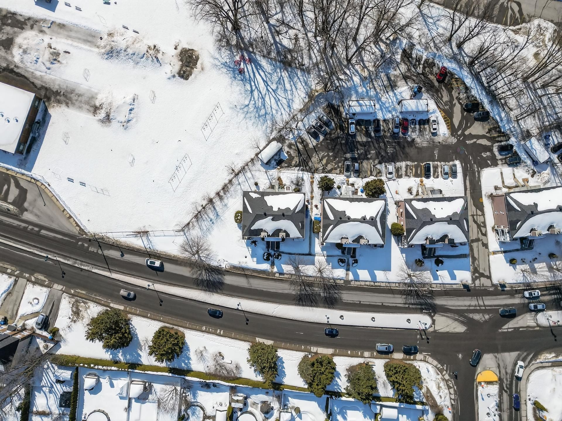 









560


20e Avenue

, 5,
Deux-Montagnes,




QC
J7R7E9

