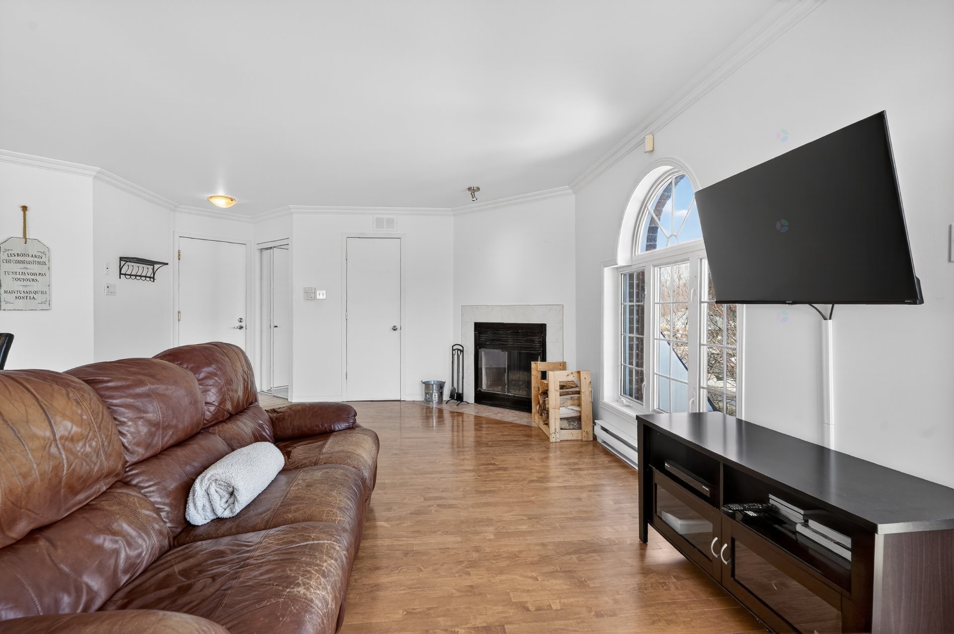 









560


20e Avenue

, 5,
Deux-Montagnes,




QC
J7R7E9

