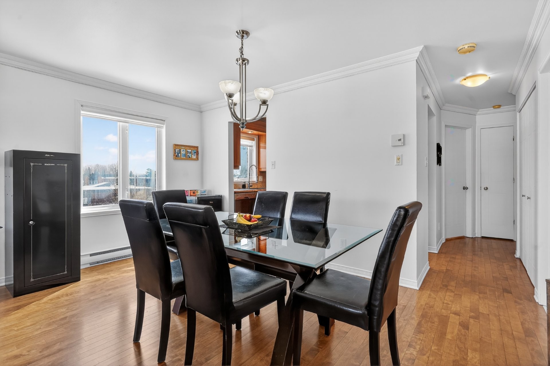 









560


20e Avenue

, 5,
Deux-Montagnes,




QC
J7R7E9

