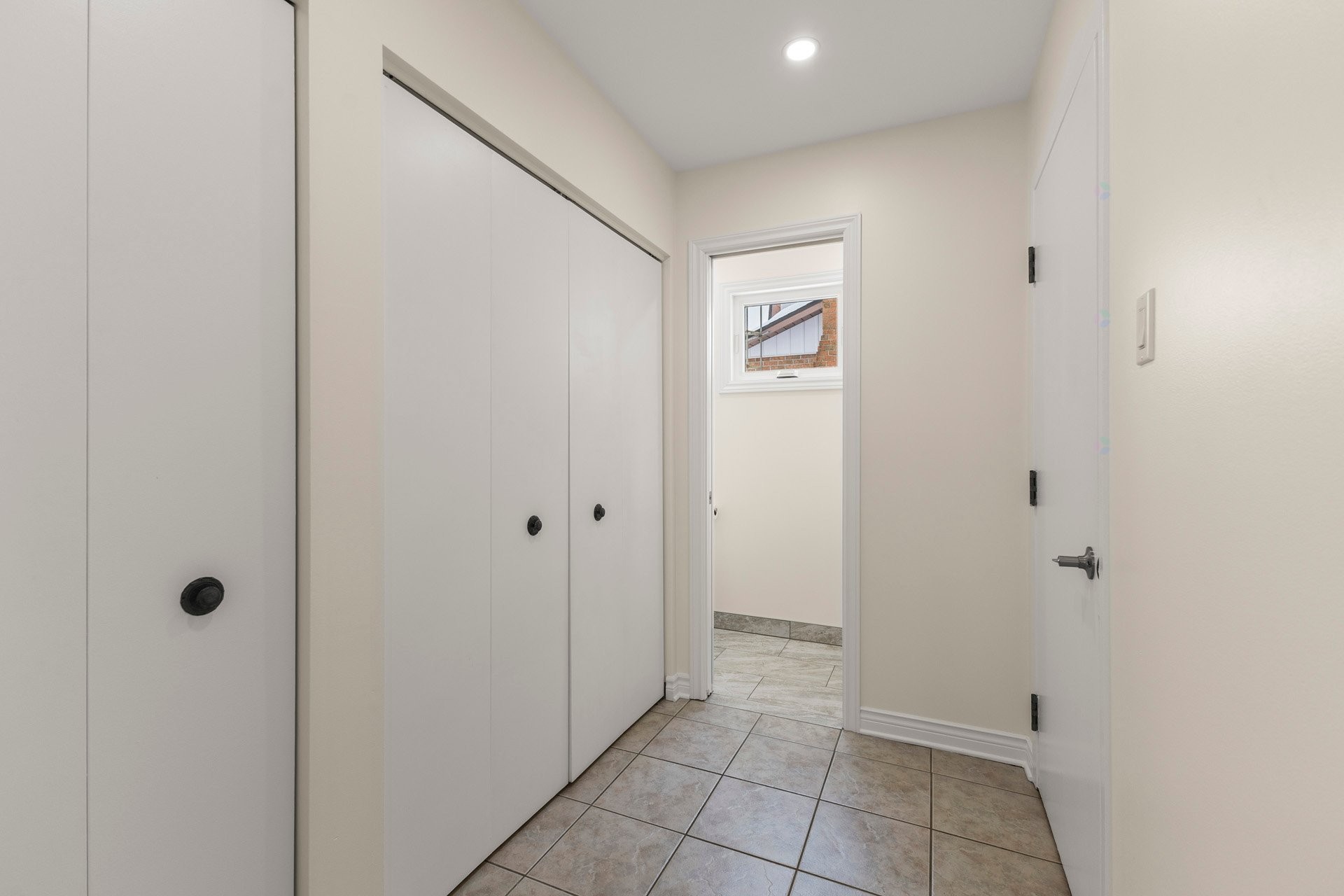 









18


Rue Timberlea-Trail

,
Kirkland,




QC
H9J2X9

