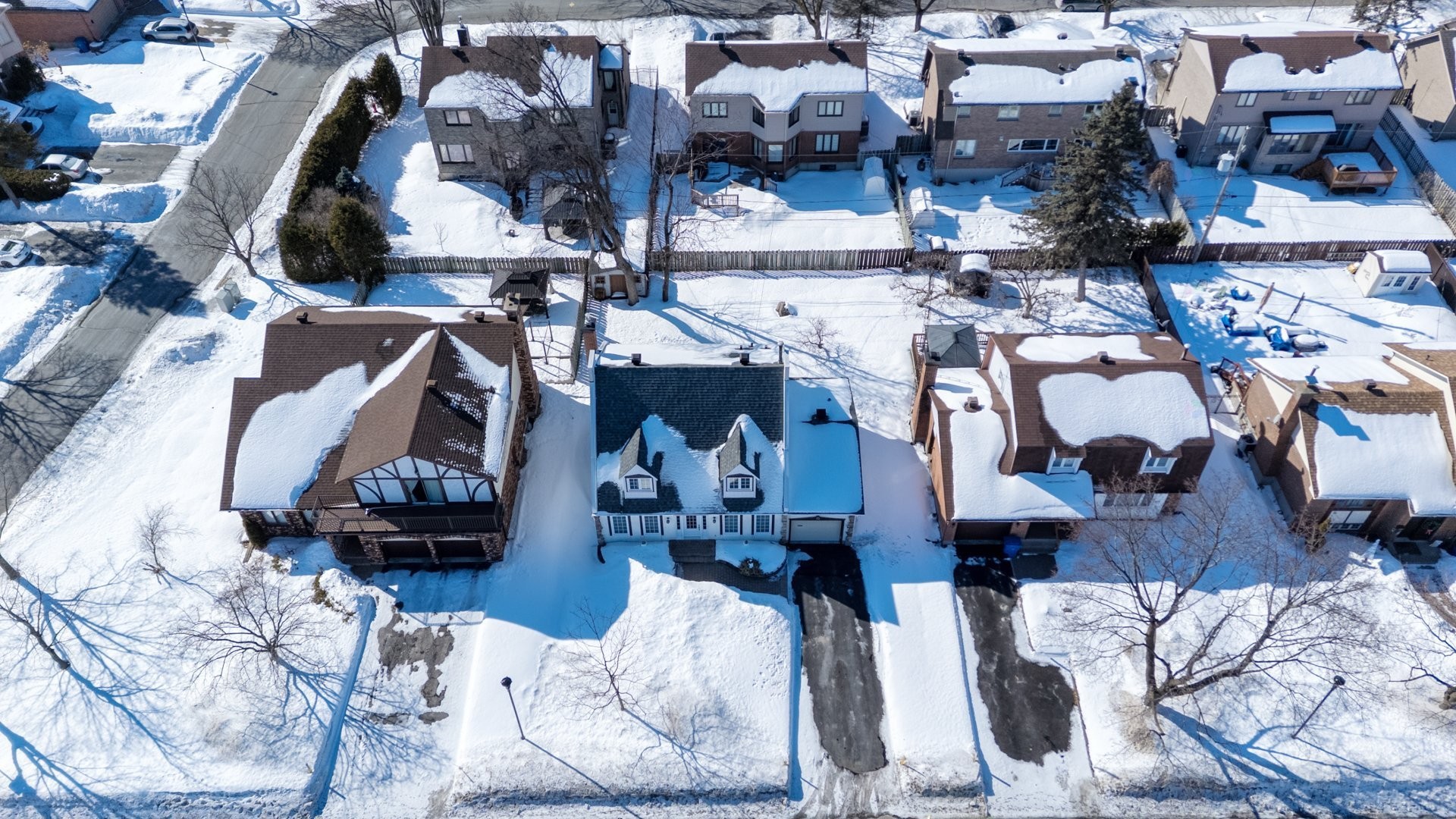 









18


Rue Timberlea-Trail

,
Kirkland,




QC
H9J2X9

