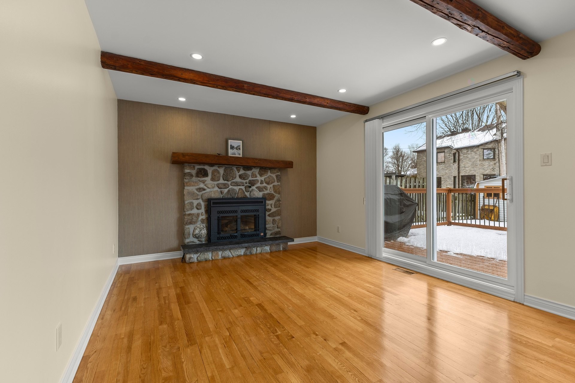 









18


Rue Timberlea-Trail

,
Kirkland,




QC
H9J2X9

