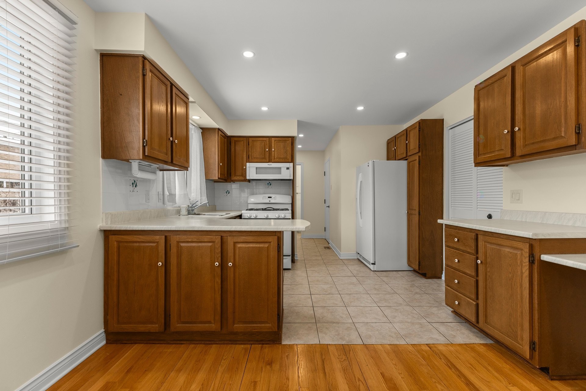









18


Rue Timberlea-Trail

,
Kirkland,




QC
H9J2X9

