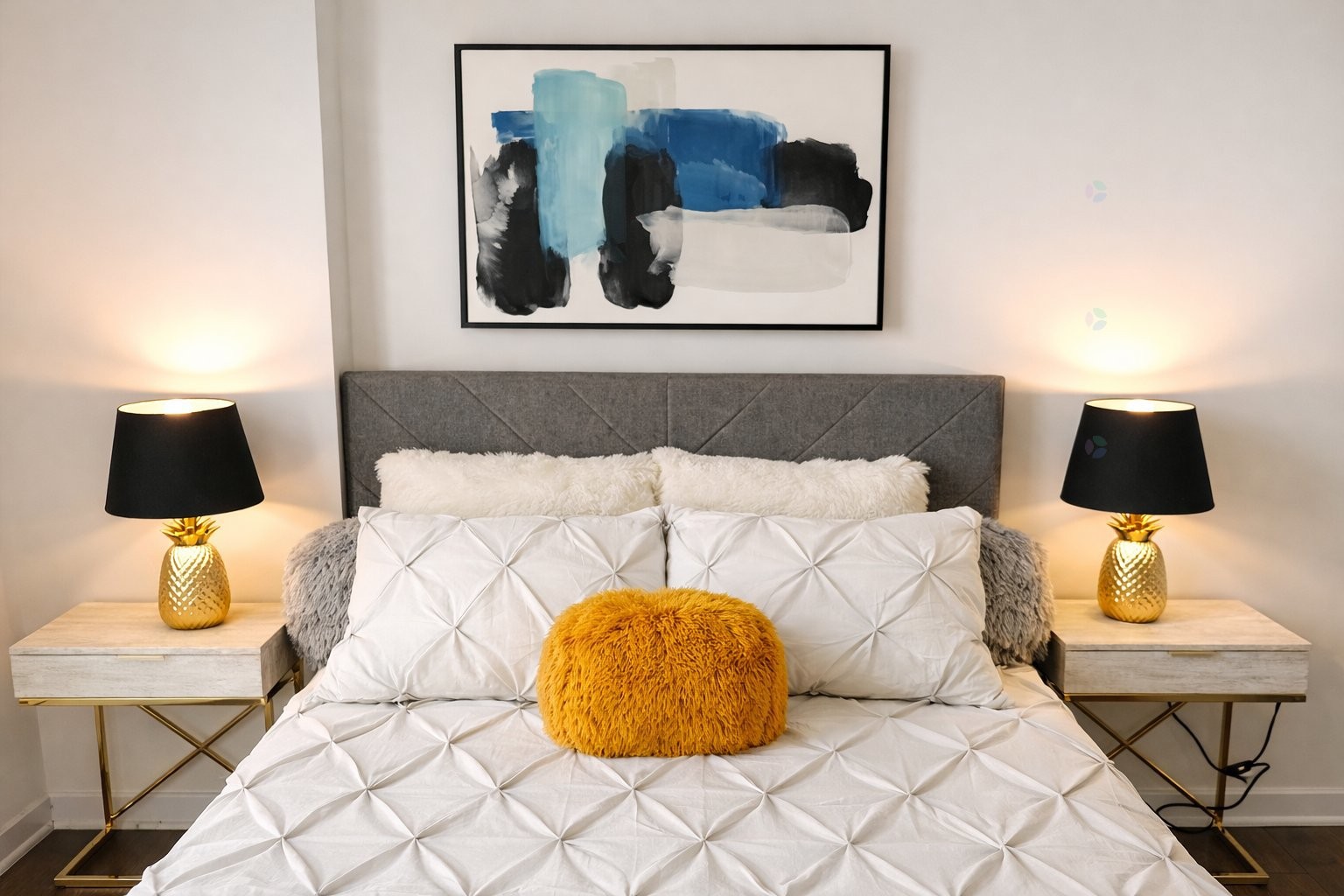 









1182


Rue Crescent

, 903,
Montréal (Ville-Marie),




QC
H3G0G6

