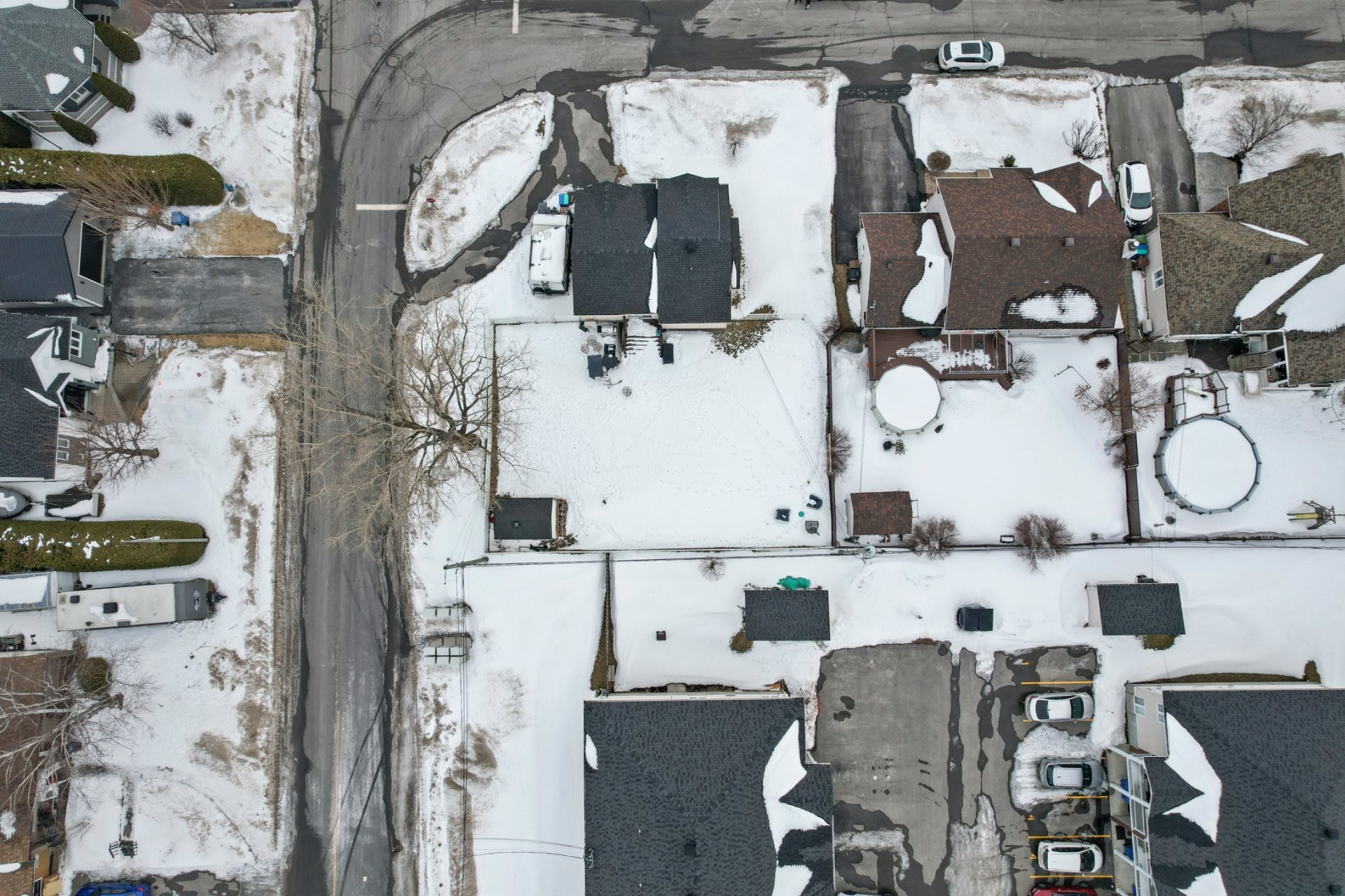 









2


Rue des Jacinthes

,
Salaberry-de-Valleyfield,




QC
J6S6V2

