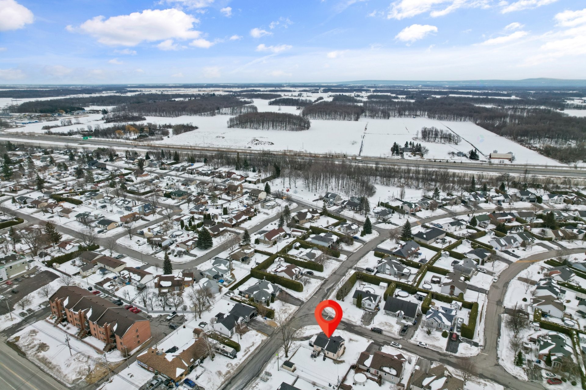 









2


Rue des Jacinthes

,
Salaberry-de-Valleyfield,




QC
J6S6V2

