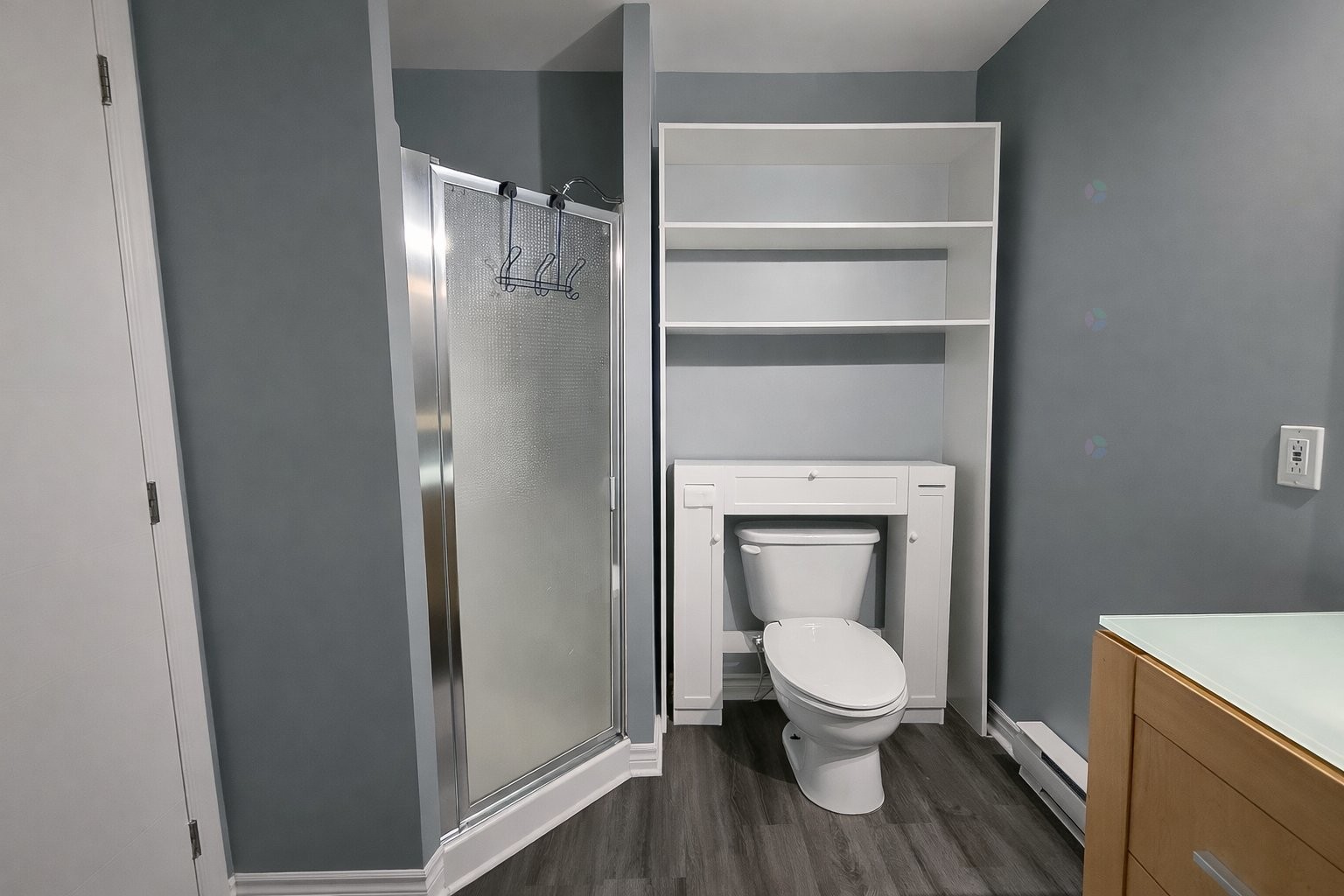 









2462


Av. Bennett

,
Montréal (Mercier/Hochelaga-Maisonneuve),




QC
H1V3S4

