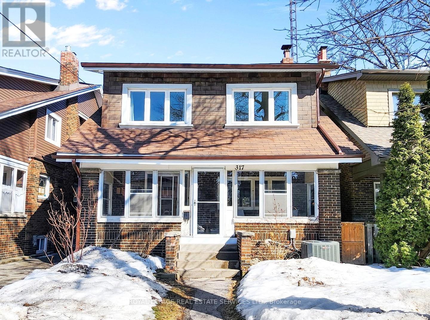 












317 RUNNYMEDE ROAD

,
Toronto,




Ontario
M6S2Y5

