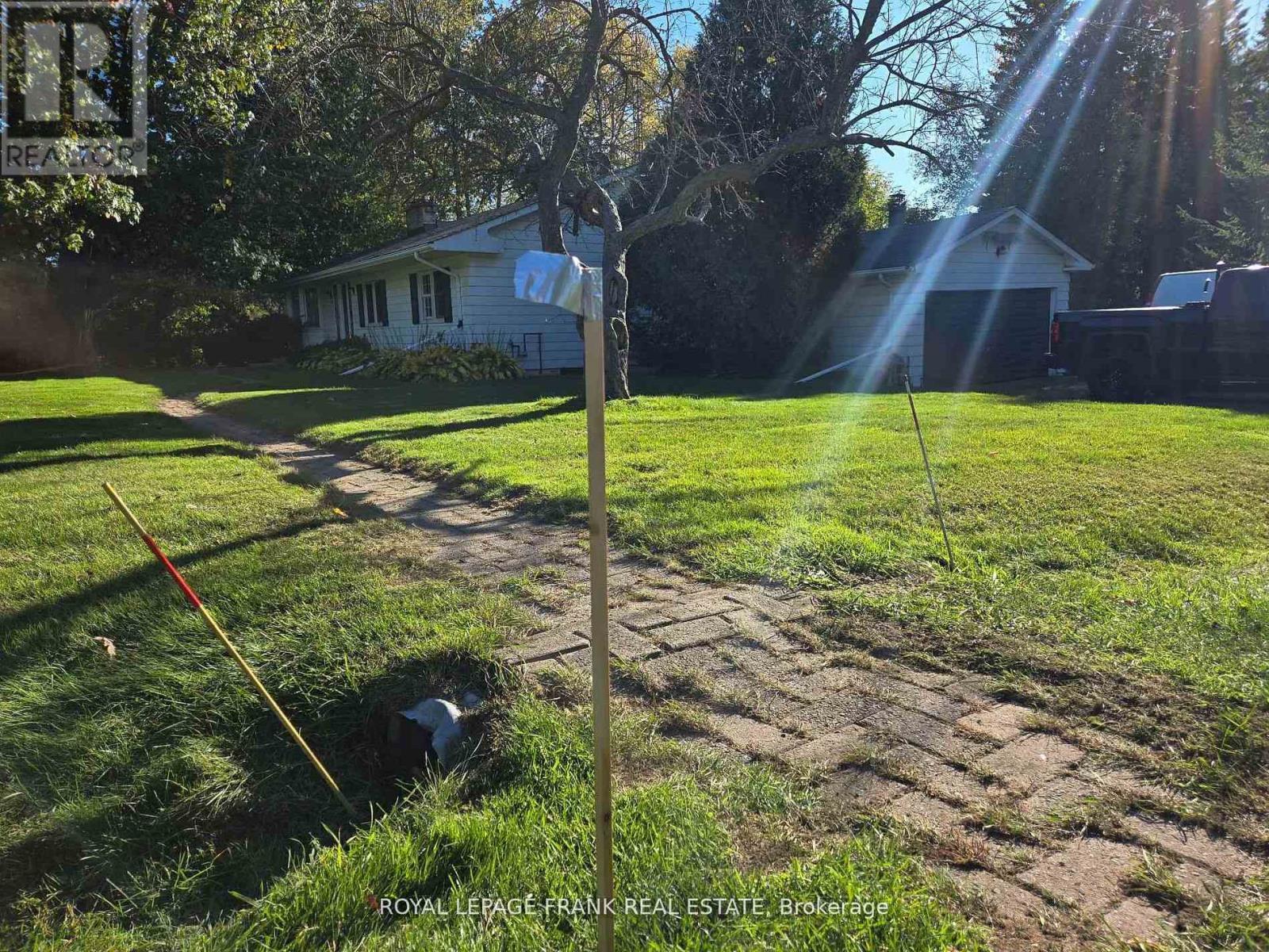 












1330 CHURCH STREET

,
Clarington (Newcastle),




Ontario
L1B1C6

