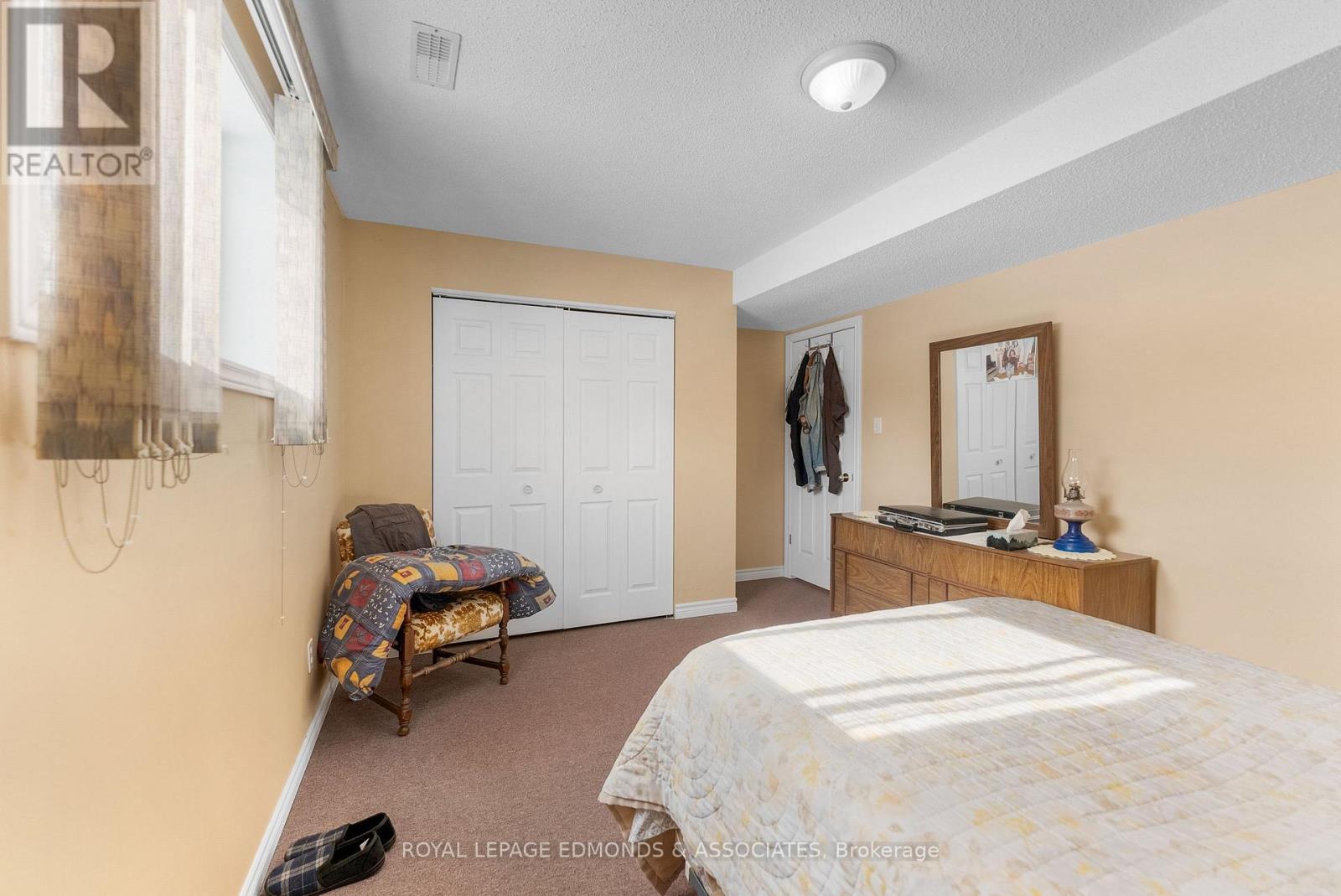 












89 RIVERCREST DR. DRIVE

,
Laurentian Valley,




Ontario
K8A6W4

