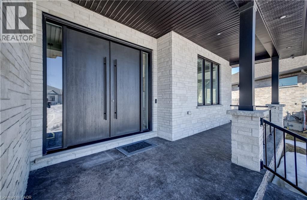 












311 ORR Street

,
Stratford,




Ontario
N5A0J7

