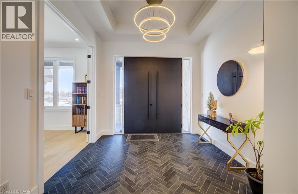 












311 ORR Street

,
Stratford,




Ontario
N5A0J7

