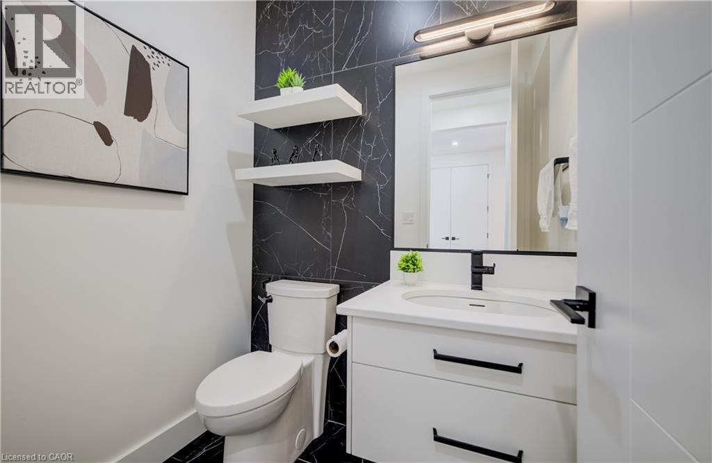 












311 ORR Street

,
Stratford,




Ontario
N5A0J7

