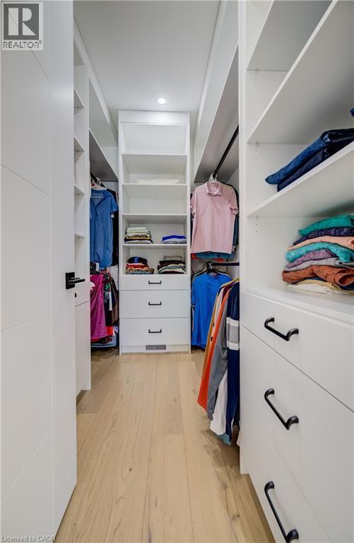 












311 ORR Street

,
Stratford,




Ontario
N5A0J7

