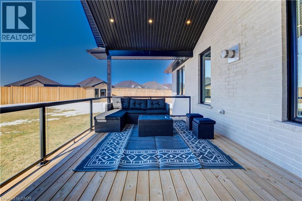 












311 ORR Street

,
Stratford,




Ontario
N5A0J7

