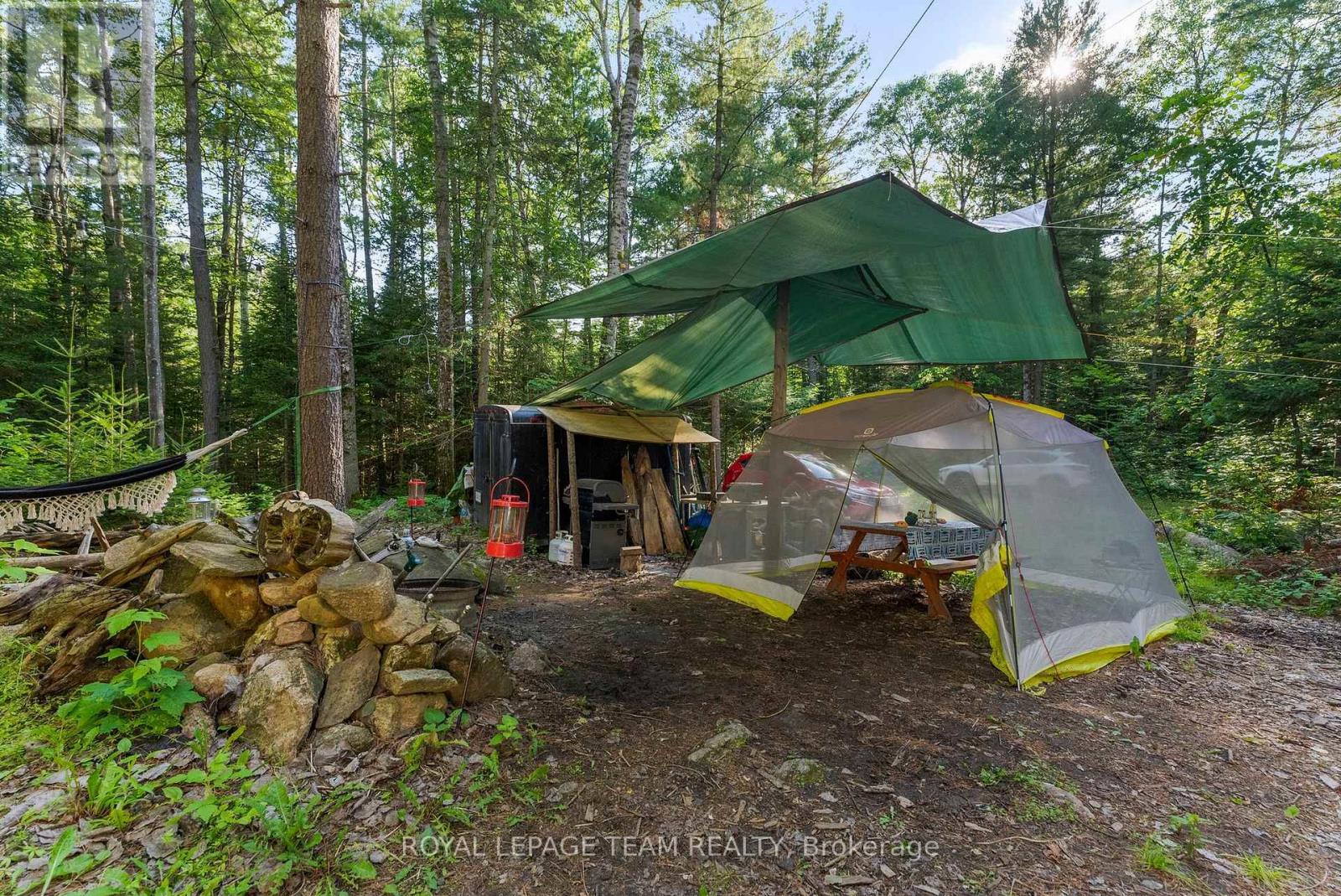 












00 (31253) HIGHWAY 41 HIGHWAY

,
Bonnechere Valley,







Ontario
K0J1T0

