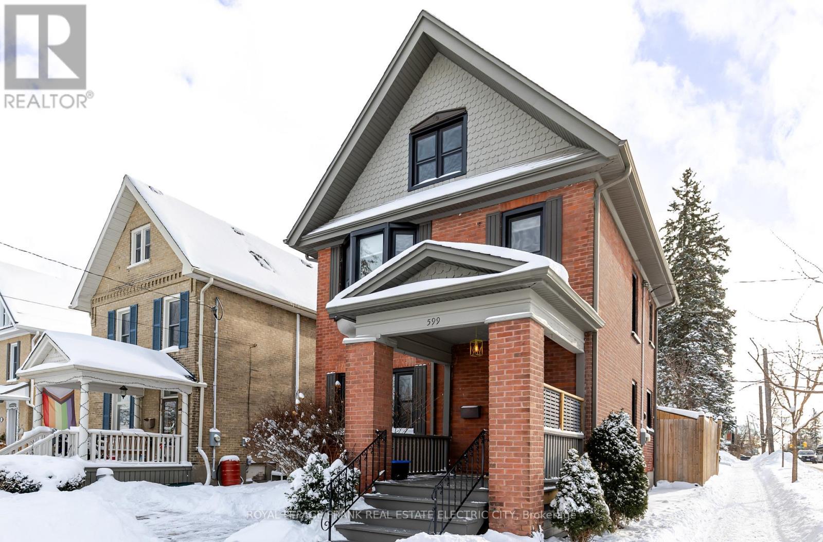 












599 HOMEWOOD AVENUE

,
Peterborough (Town Ward 3),




Ontario
K9H2N4

