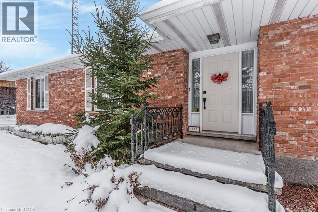 












1265 BRANTFORD Highway

,
Cambridge,




Ontario
N1R5S5

