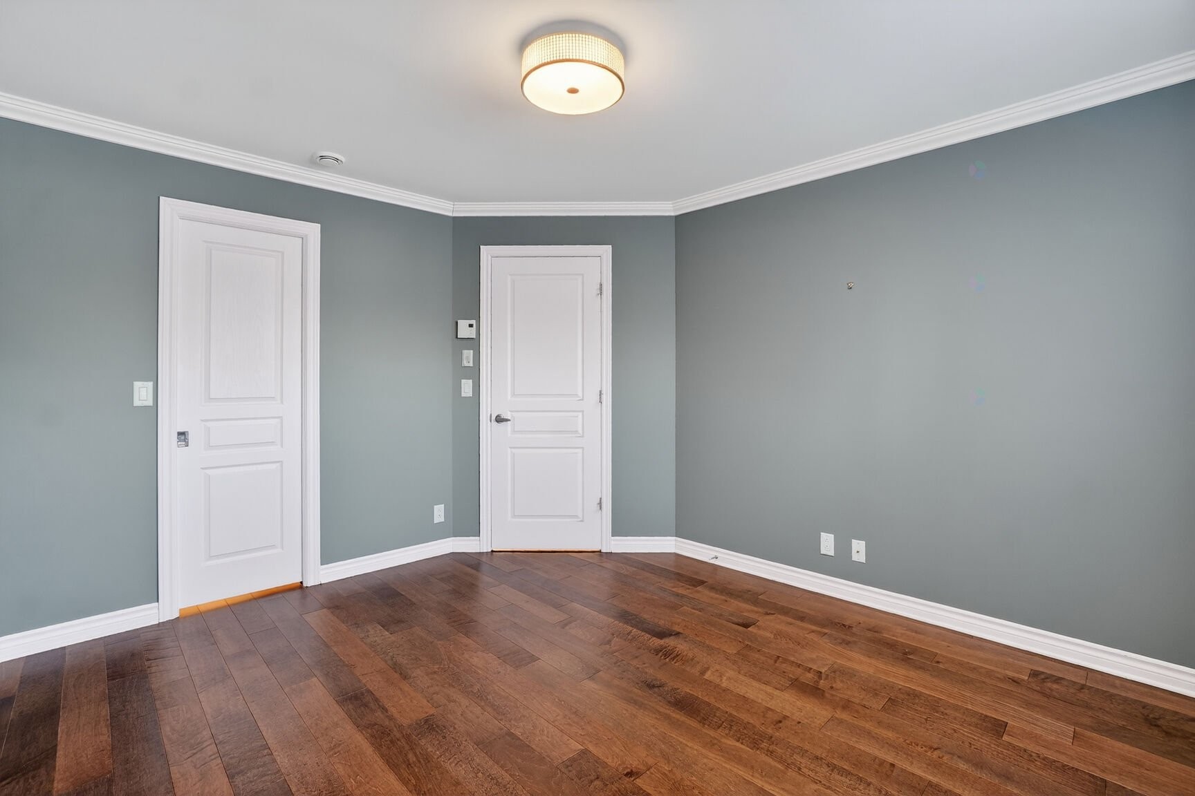 









180


Rue des Sittelles

, 1,
Châteauguay,




QC
J6K0J1

