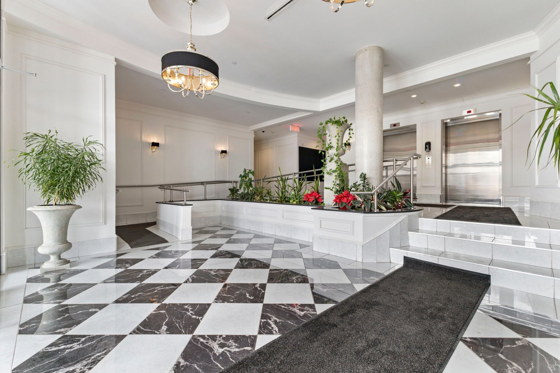 









224


Boul. Alexandre-Taché

, 303,
Gatineau (Hull),




QC
J9A0B8

