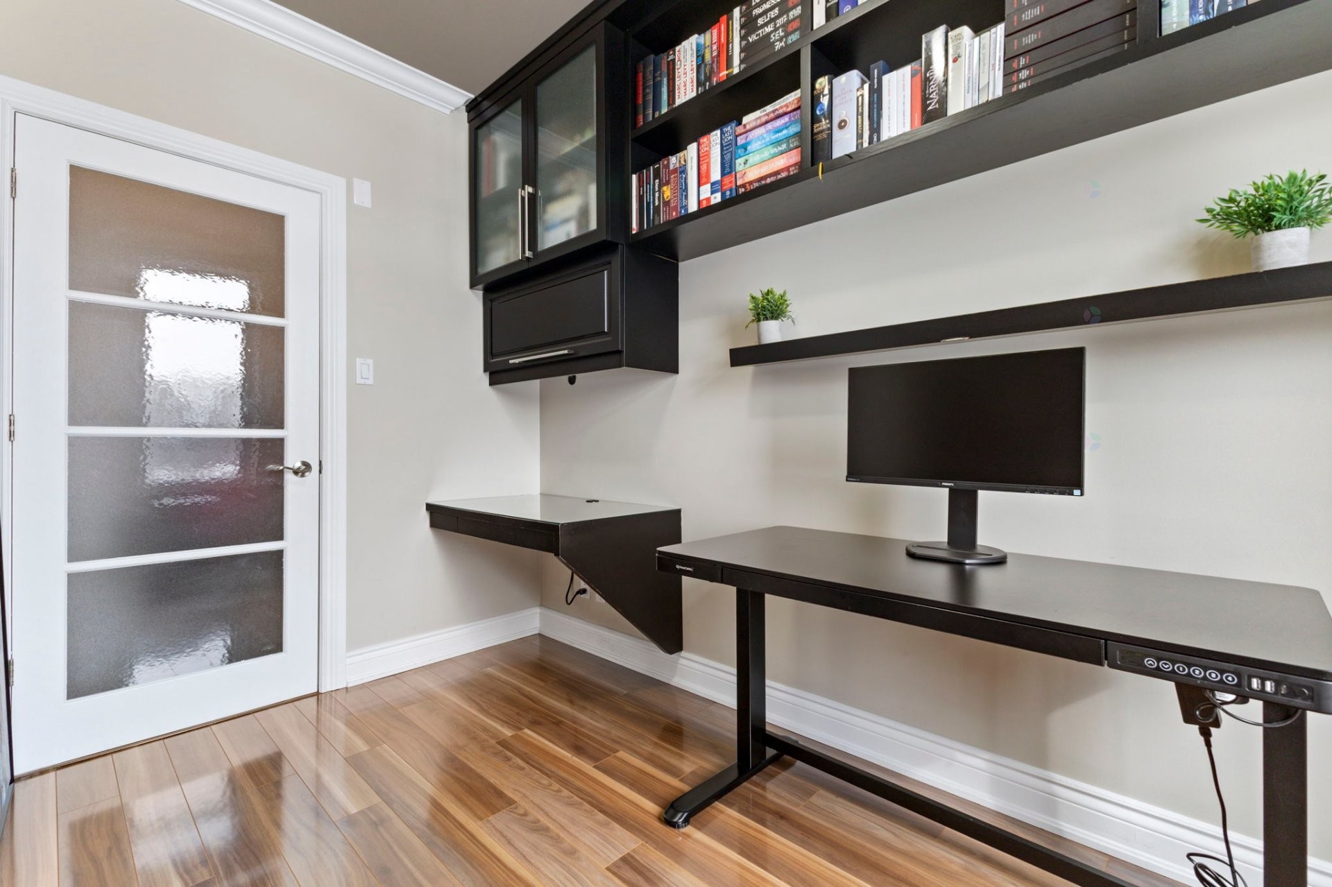 









224


Boul. Alexandre-Taché

, 303,
Gatineau (Hull),




QC
J9A0B8

