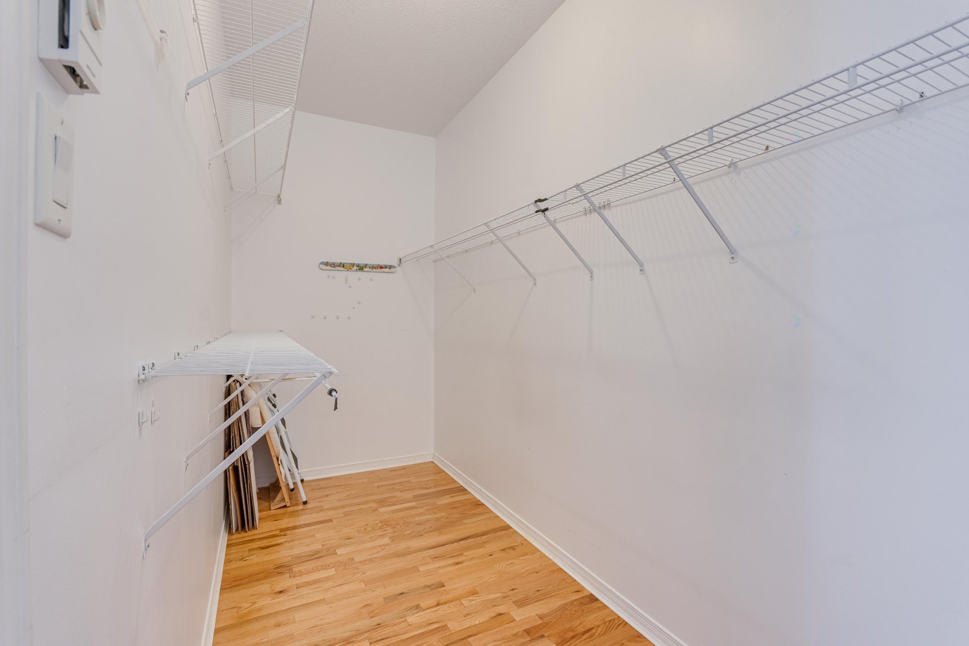 









145


Rue de Corbières

,
Gatineau (Masson-Angers),




QC
J8M2E6

