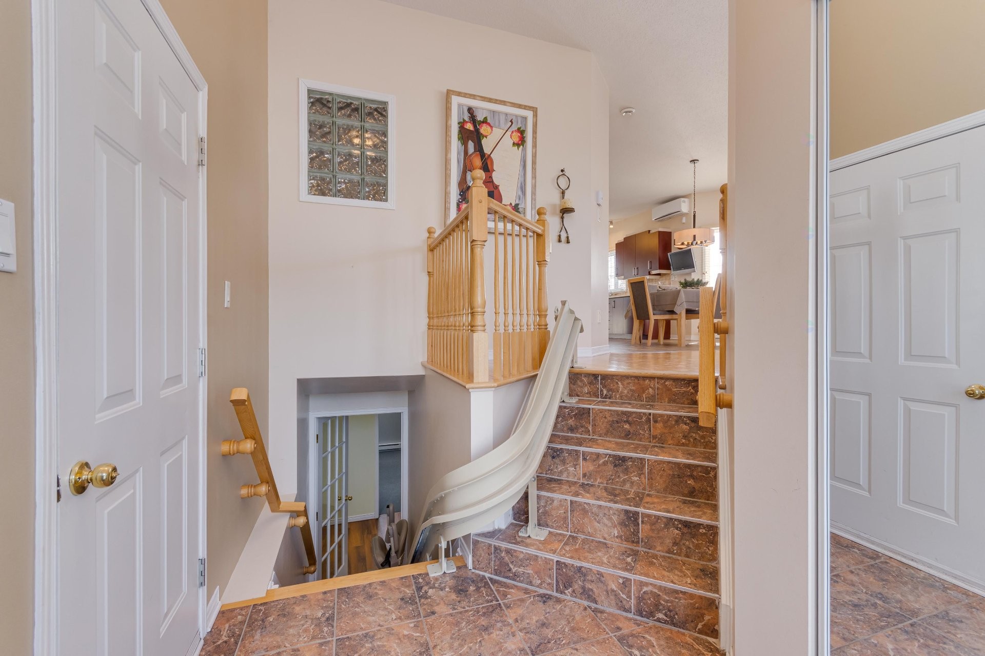 









145


Rue de Corbières

,
Gatineau (Masson-Angers),




QC
J8M2E6

