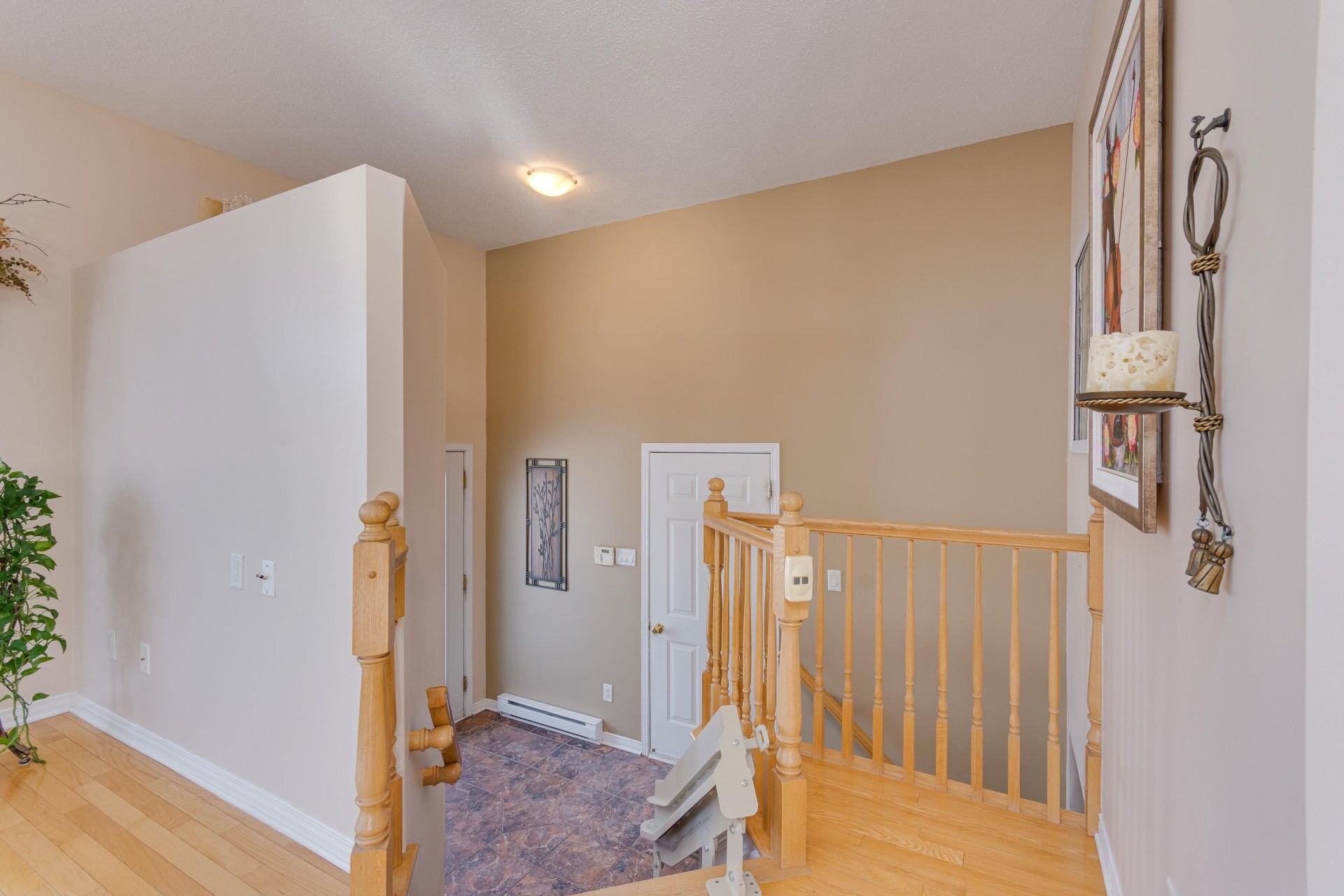 









145


Rue de Corbières

,
Gatineau (Masson-Angers),




QC
J8M2E6

