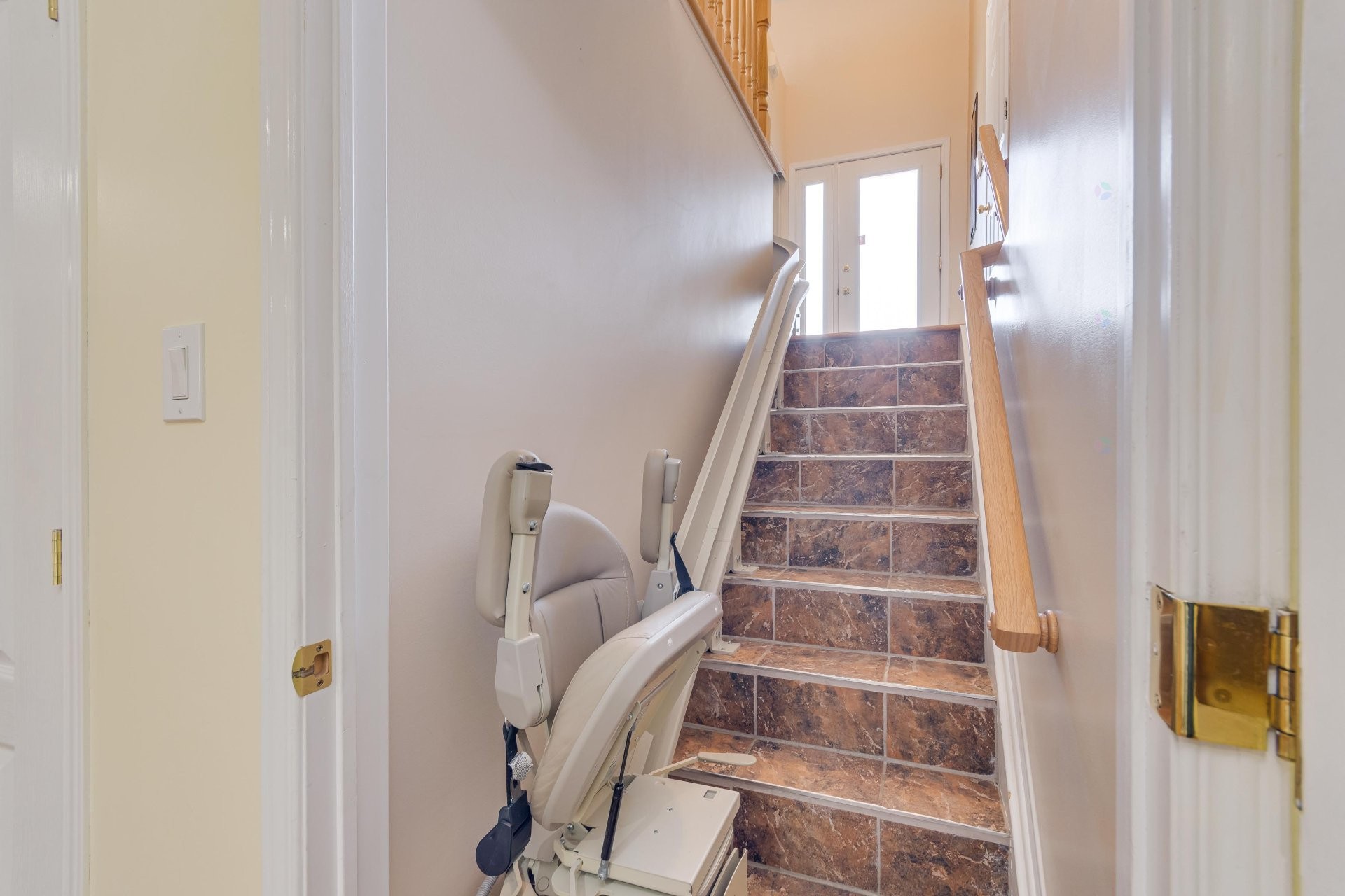 









145


Rue de Corbières

,
Gatineau (Masson-Angers),




QC
J8M2E6


