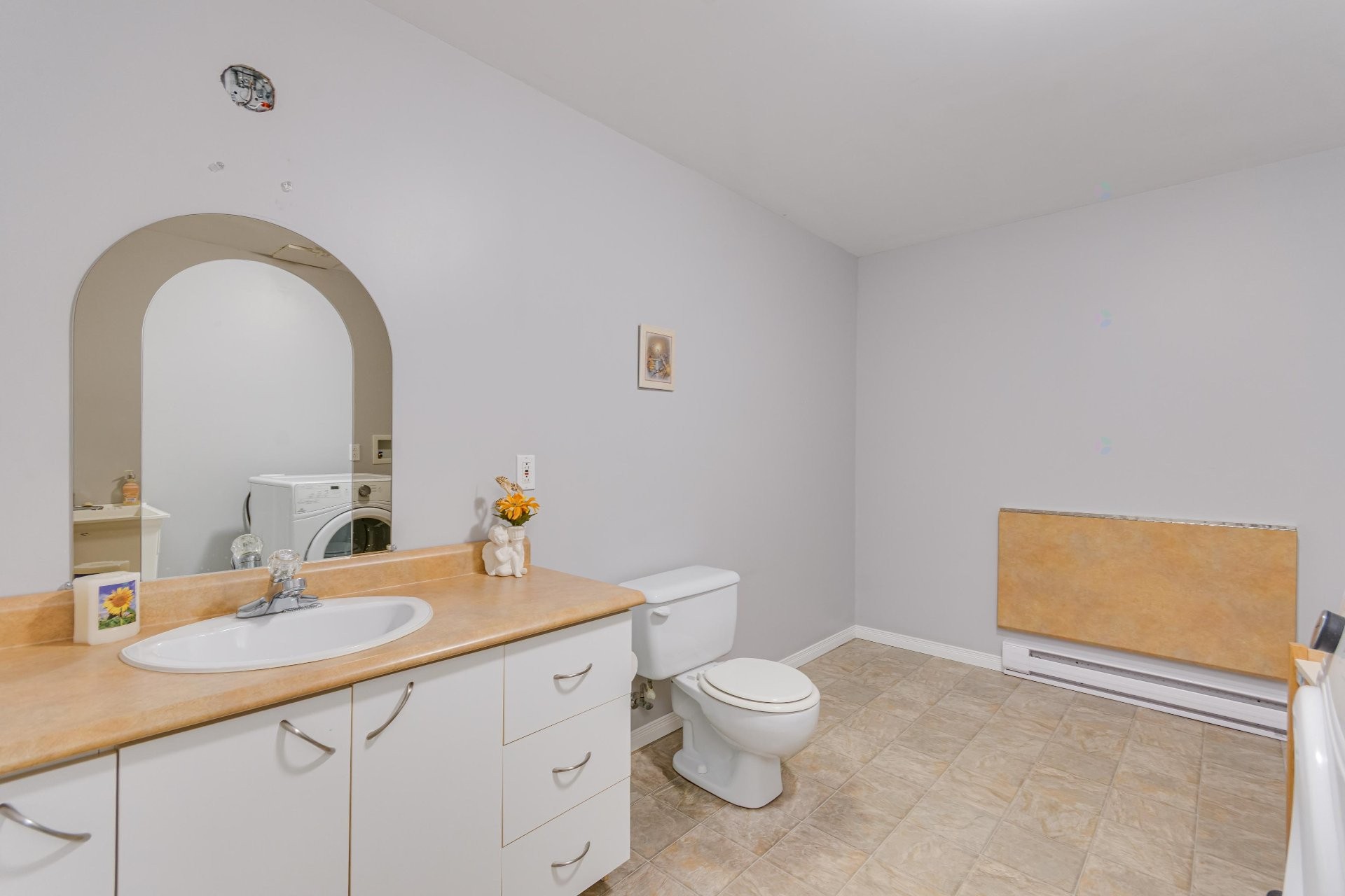 









145


Rue de Corbières

,
Gatineau (Masson-Angers),




QC
J8M2E6

