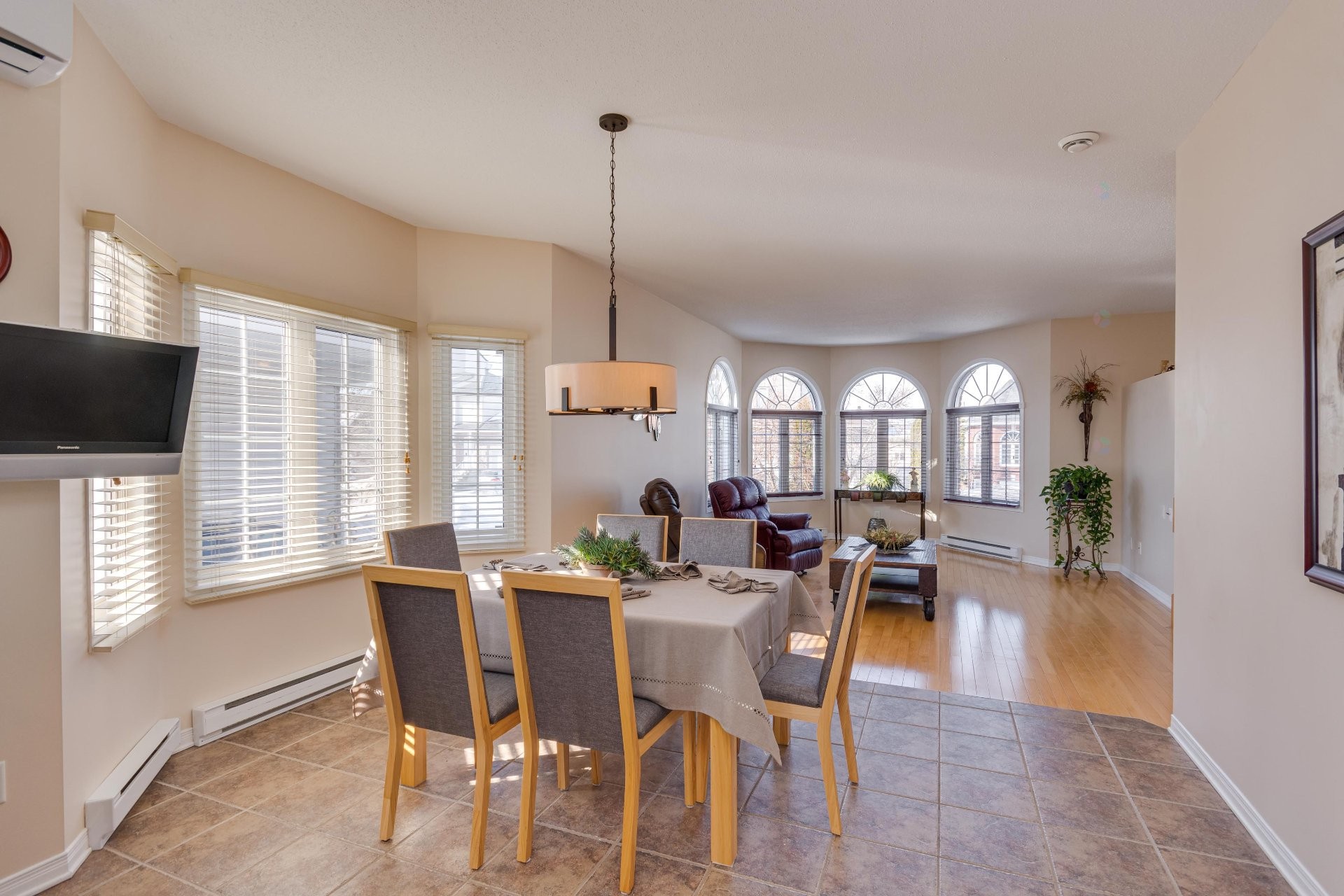 









145


Rue de Corbières

,
Gatineau (Masson-Angers),




QC
J8M2E6

