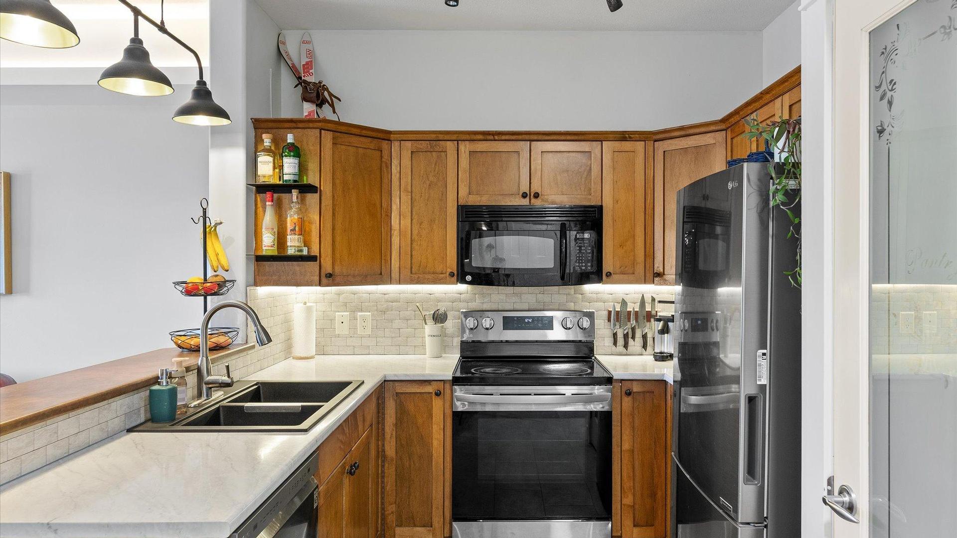 









2551


Shoreline

Drive, 204,
Lake Country,




BC
V4P 2P2

