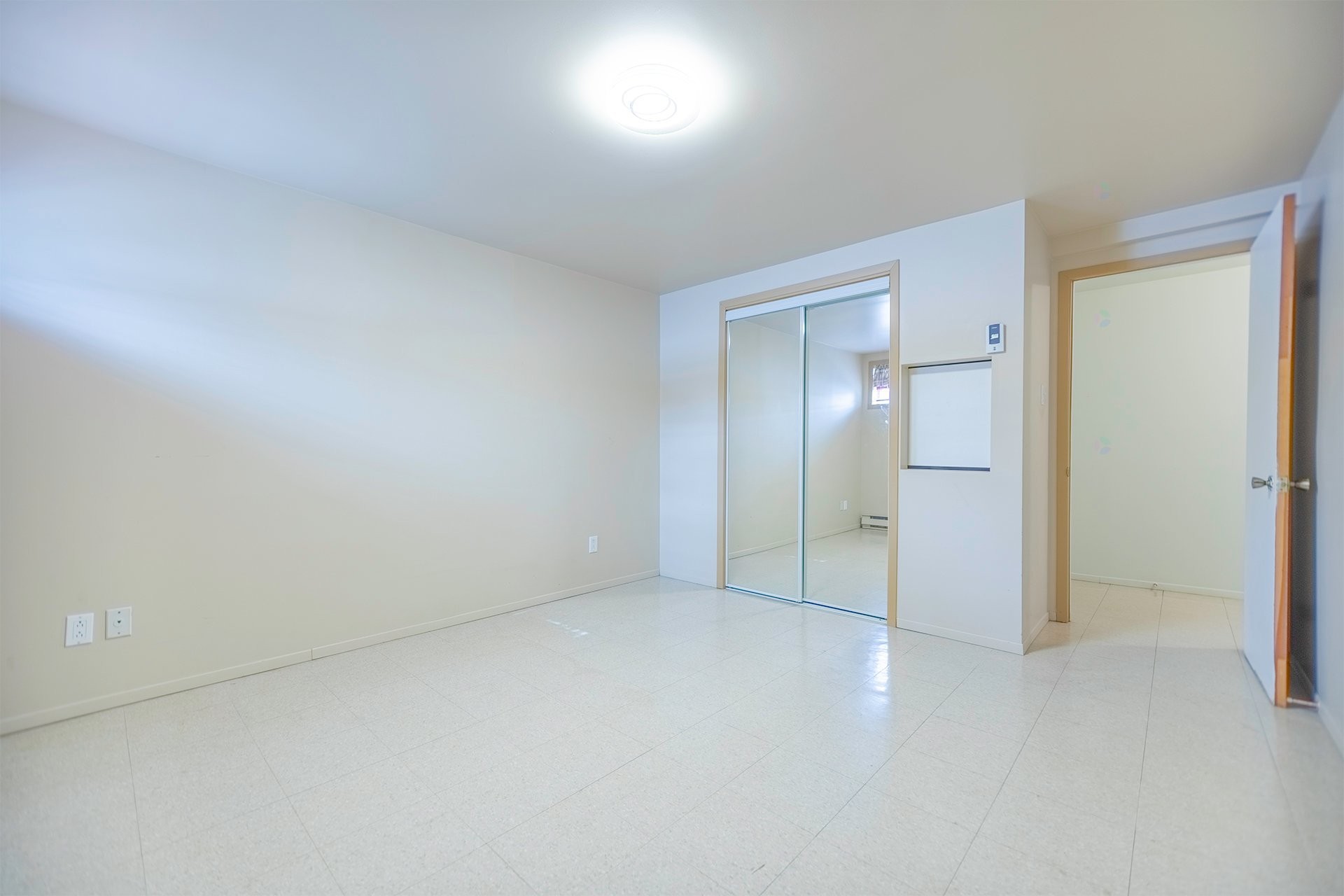 









155


Rue Malo

,
Varennes,




QC
J3X1C4

