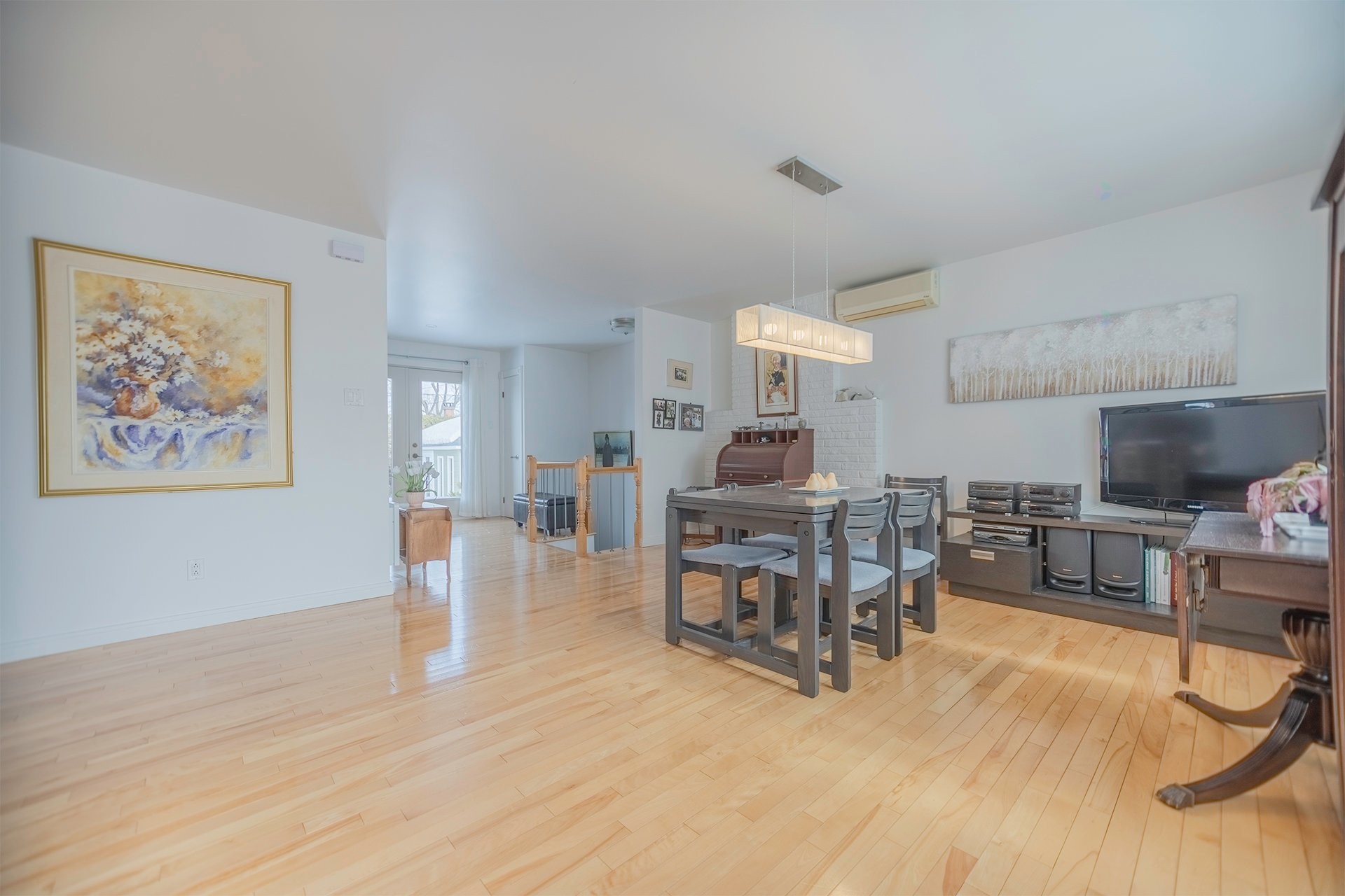 









155


Rue Malo

,
Varennes,




QC
J3X1C4


