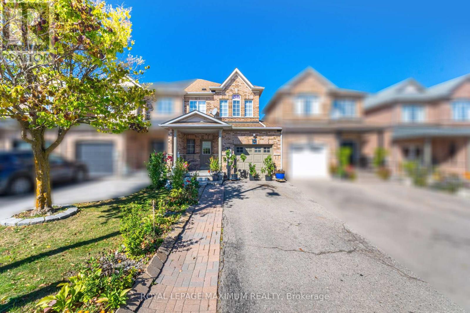 












85 RONAN CRESCENT

,
Vaughan,




Ontario
L4H2J6

