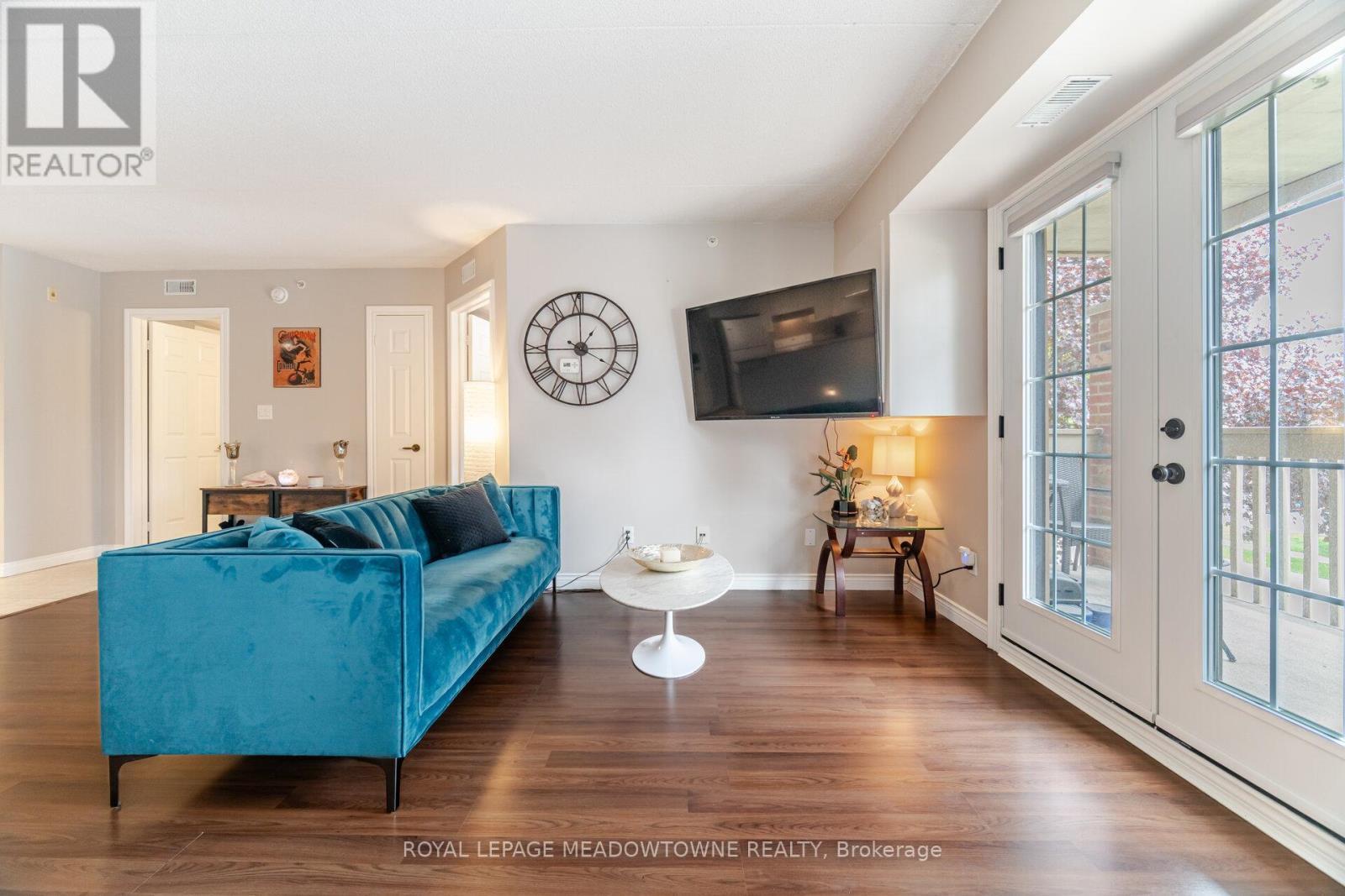 












#209 - 4005 KILMER DRIVE

,
Burlington,




Ontario
L7M4M2

