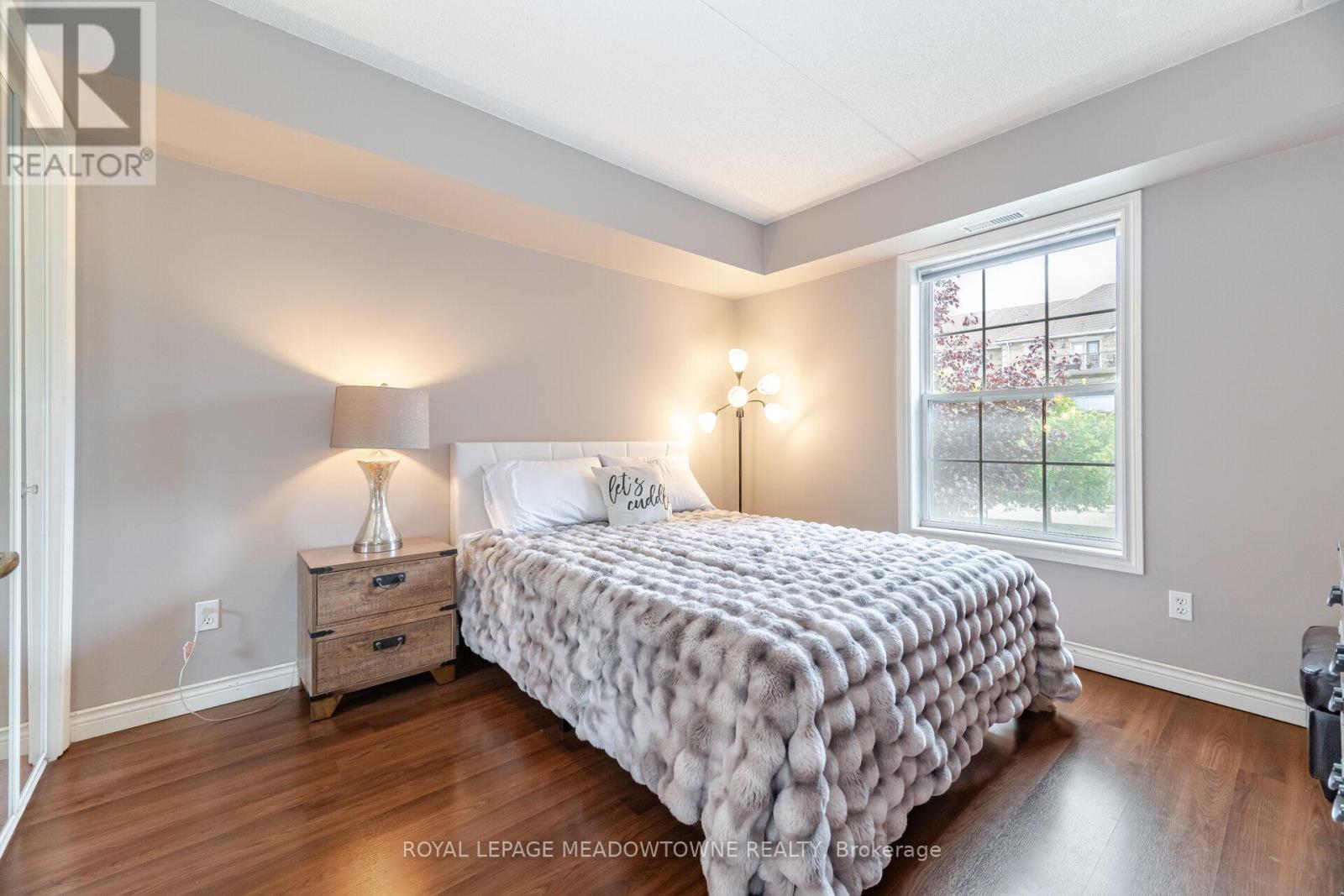 












#209 - 4005 KILMER DRIVE

,
Burlington,




Ontario
L7M4M2

