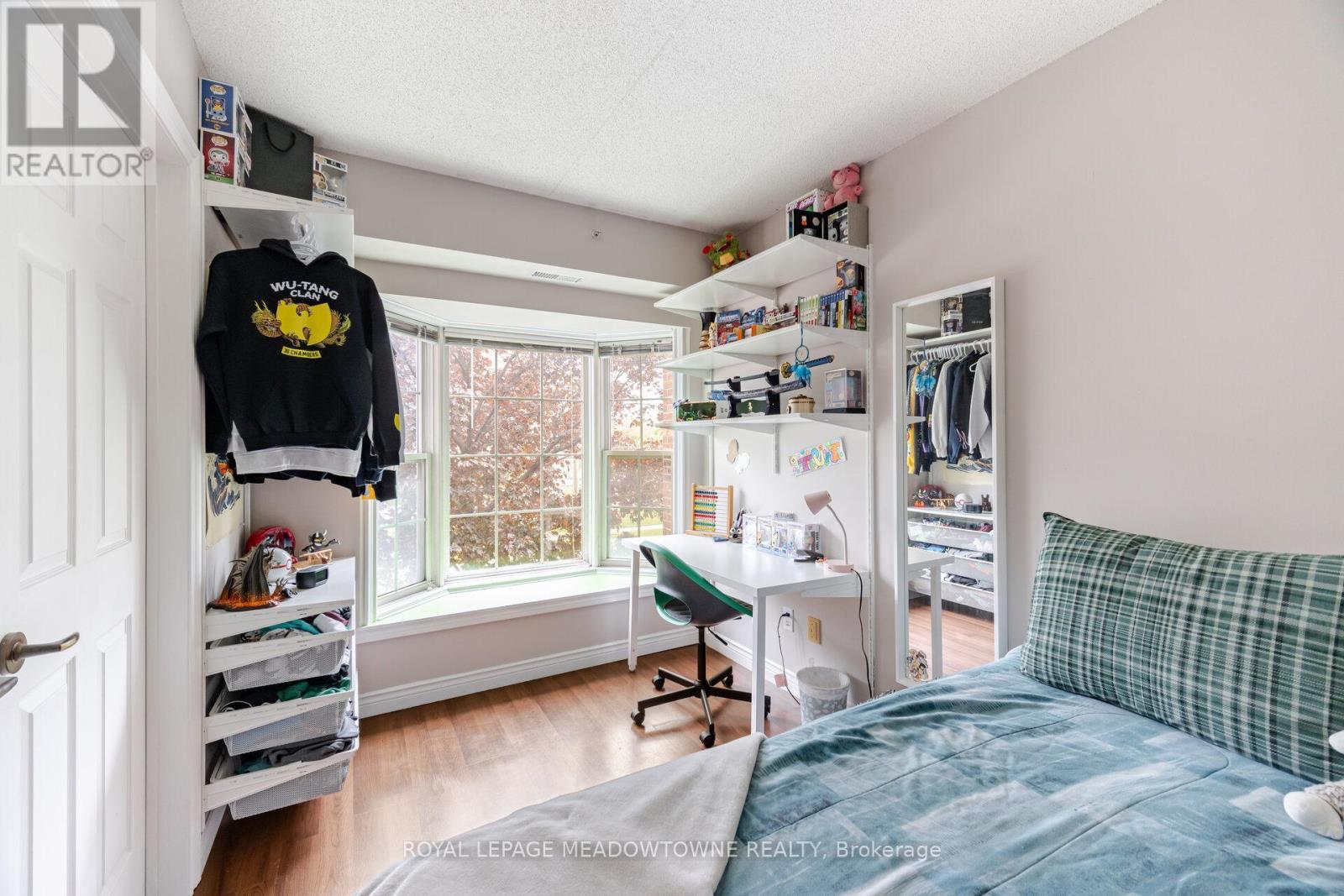 












#209 - 4005 KILMER DRIVE

,
Burlington,




Ontario
L7M4M2

