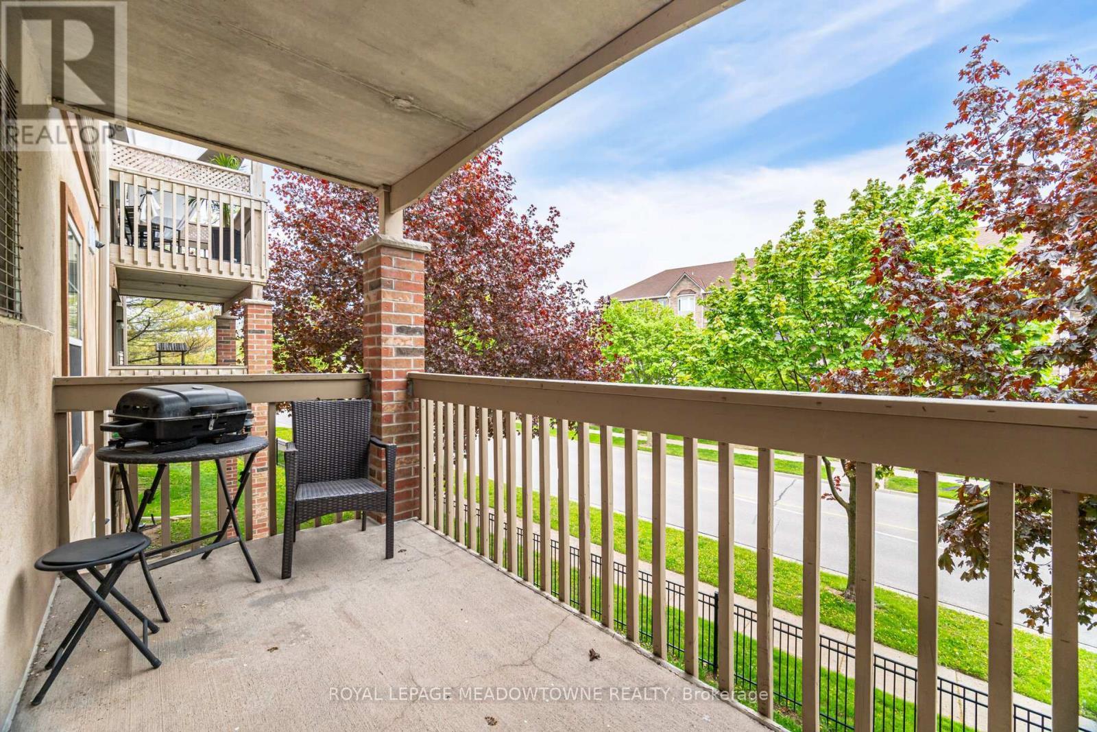 












#209 - 4005 KILMER DRIVE

,
Burlington,




Ontario
L7M4M2

