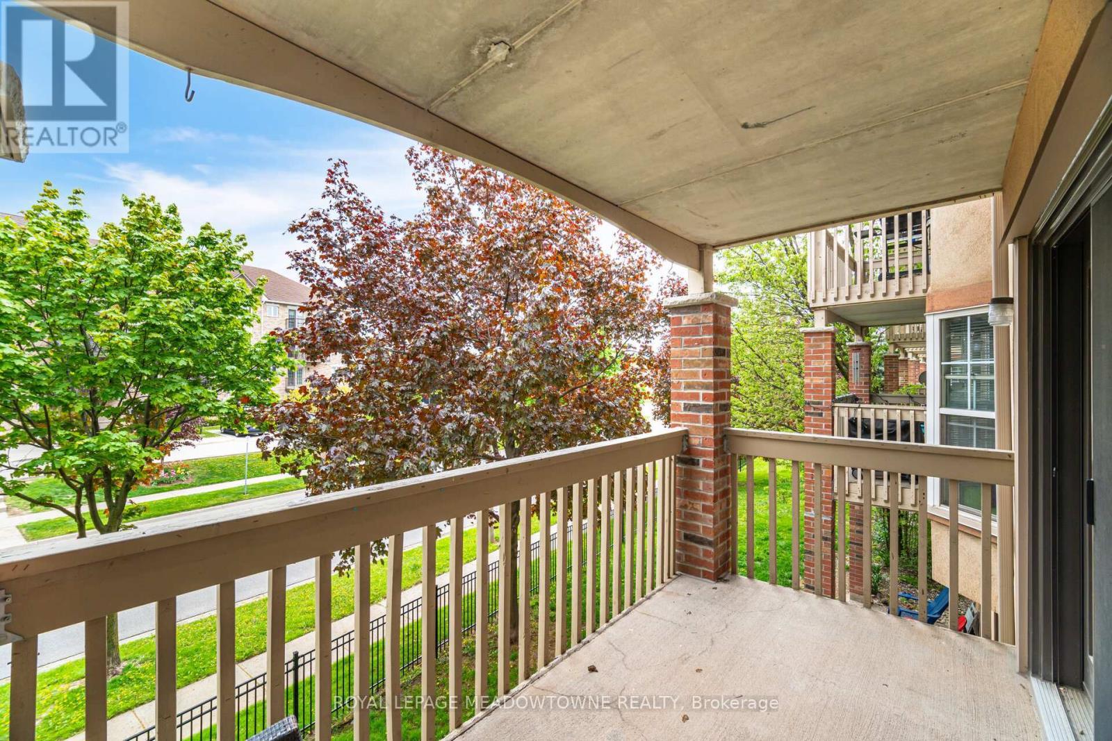 












#209 - 4005 KILMER DRIVE

,
Burlington,




Ontario
L7M4M2

