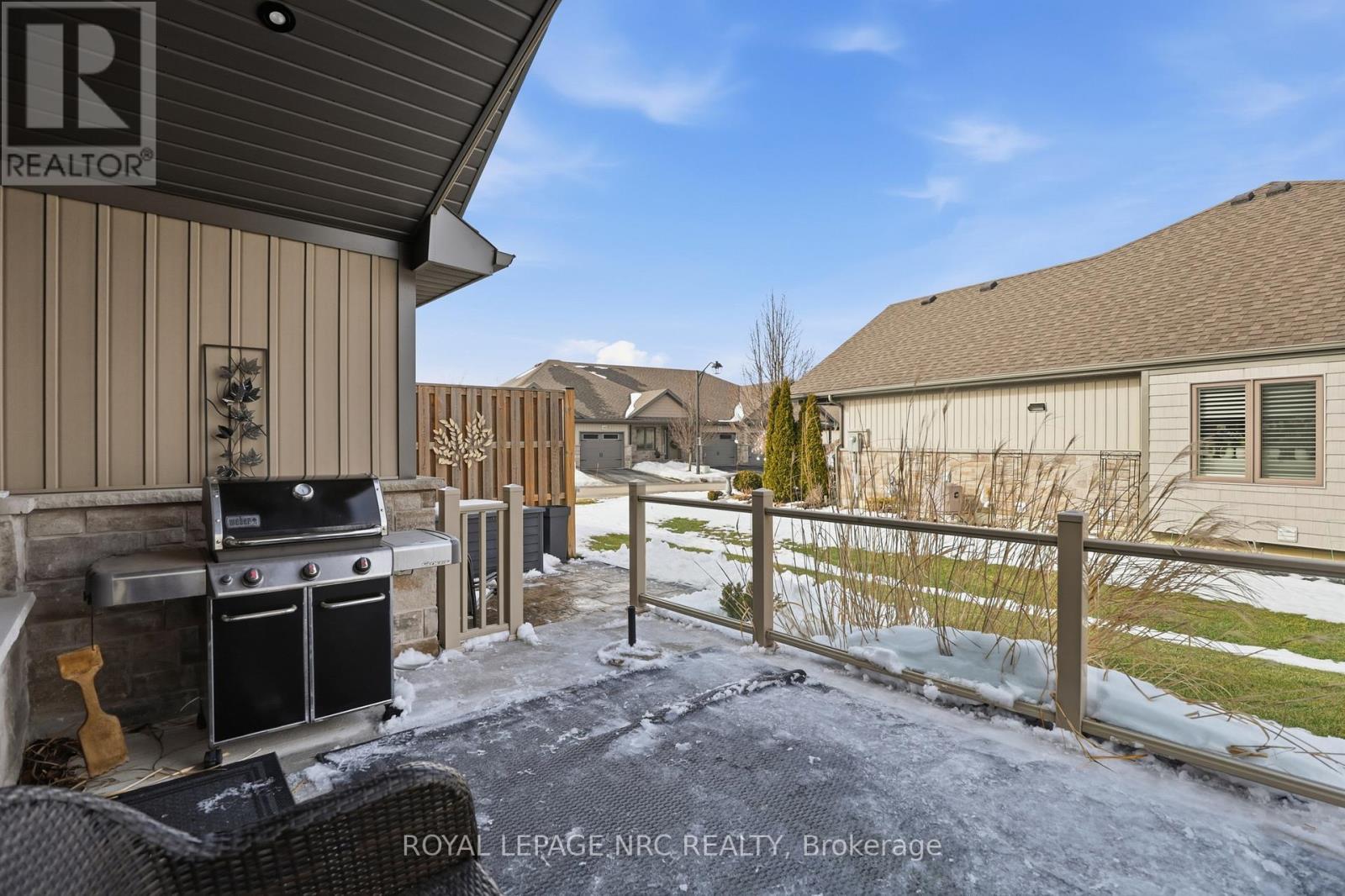 












23 RICHARD CRESCENT

,
West Lincoln,




Ontario
L0R2A0

