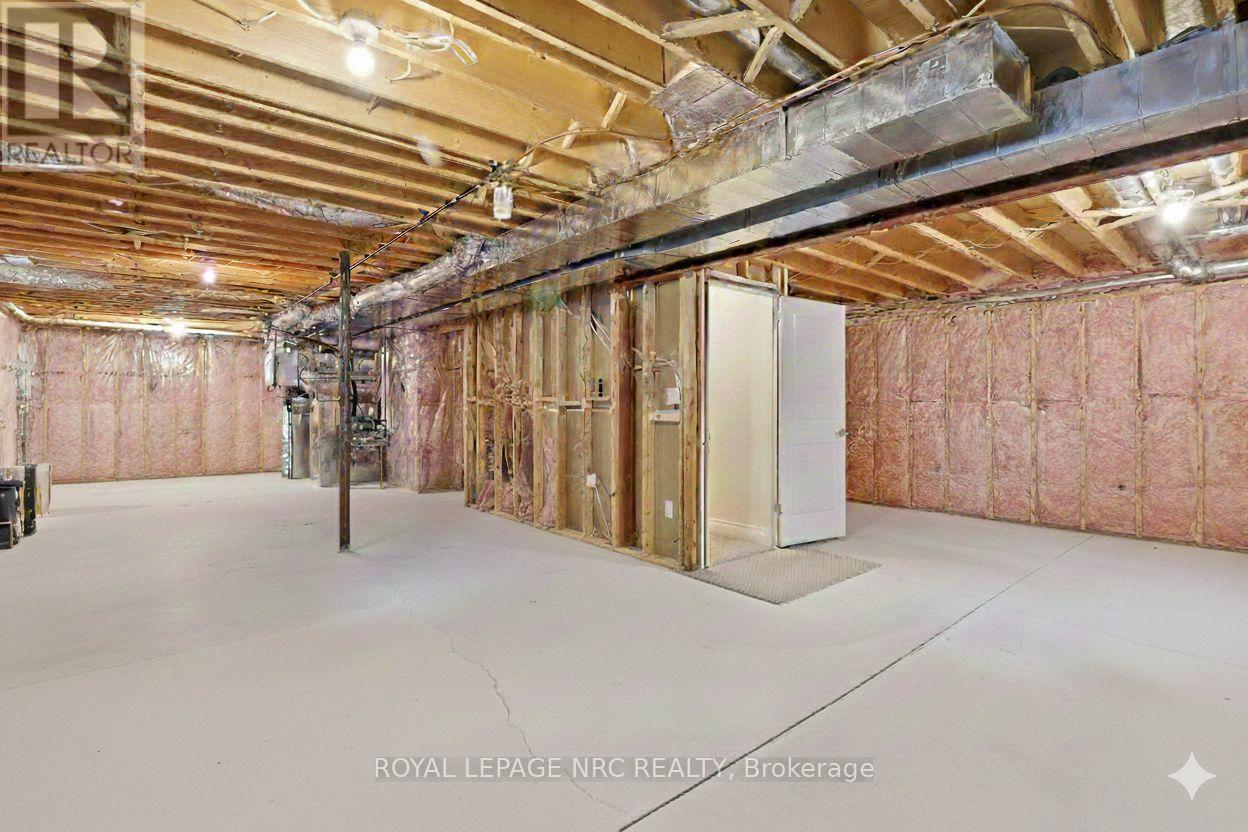 












23 RICHARD CRESCENT

,
West Lincoln,




Ontario
L0R2A0

