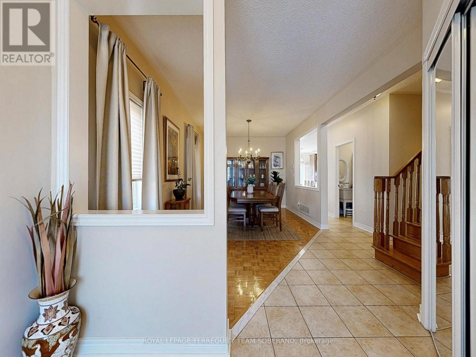 












29 MONTEREY ROAD

,
Vaughan,




Ontario
L4H1W3

